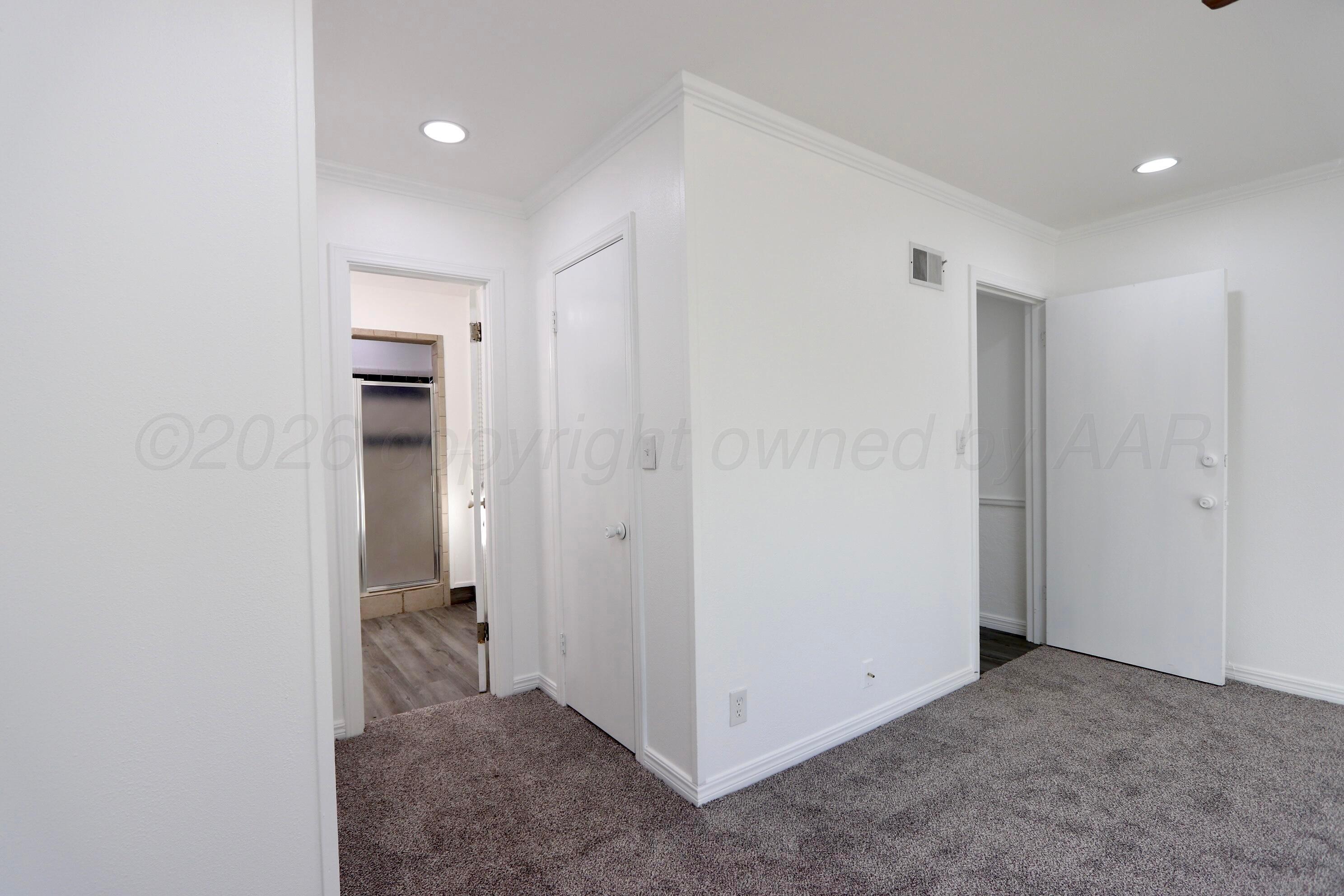 2041 S Travis Street Property Photo 38