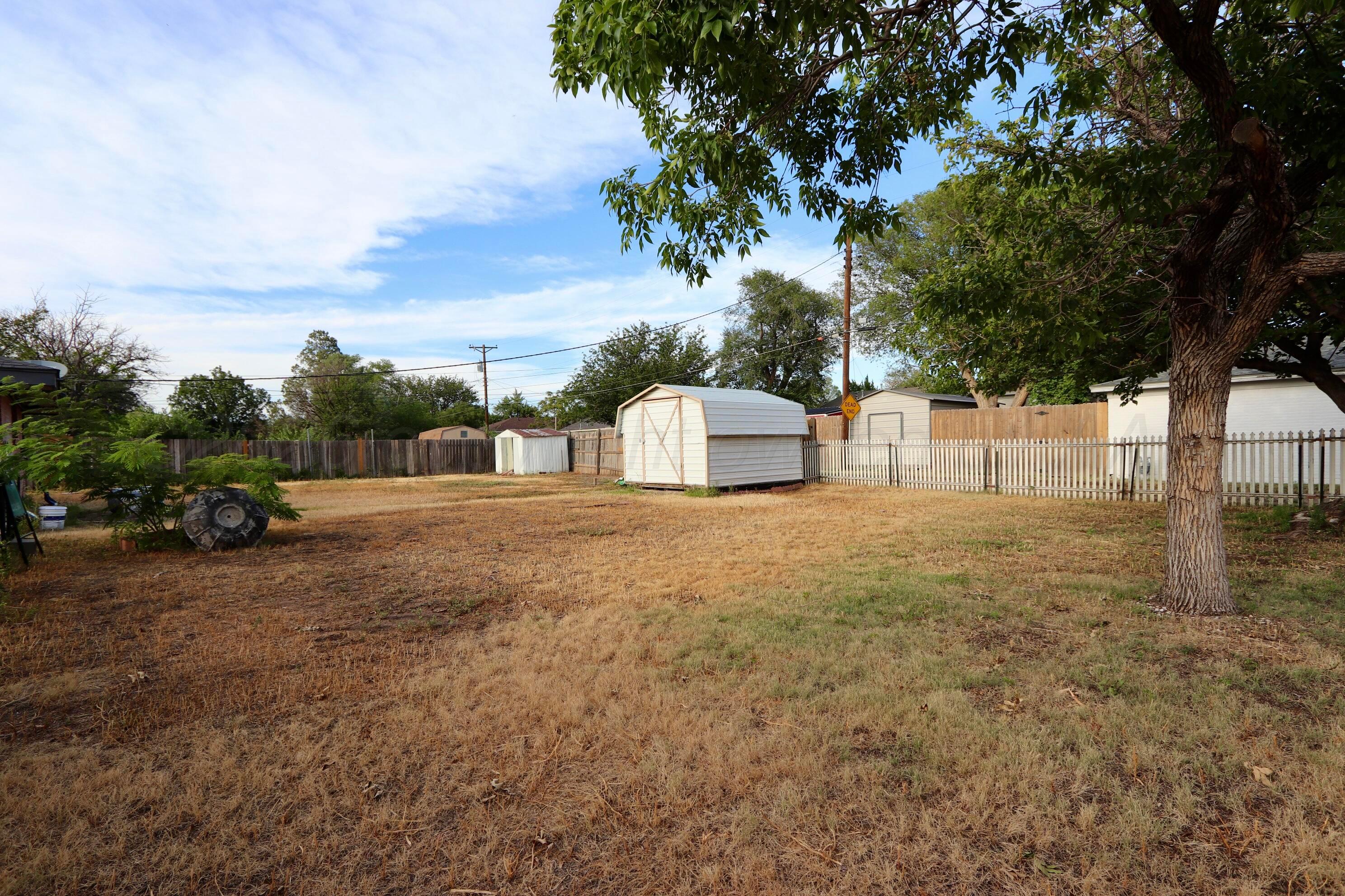 2041 S Travis Street Property Photo 51