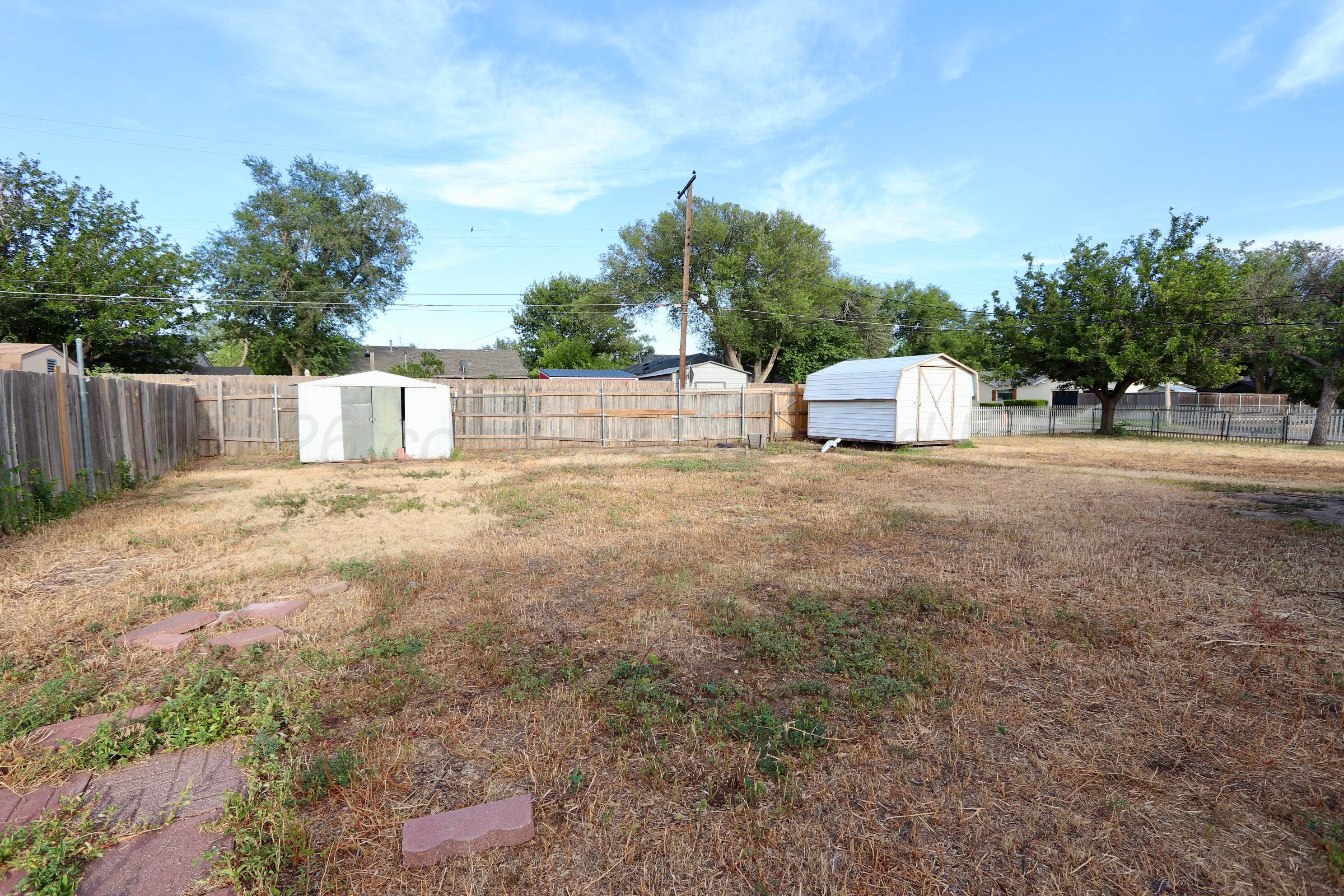 2041 S Travis Street Property Photo 55