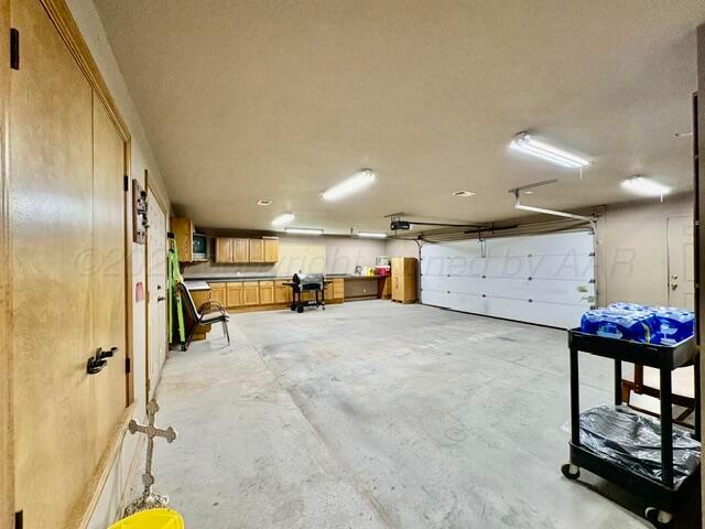 19900 W Country Club Road Property Photo 29