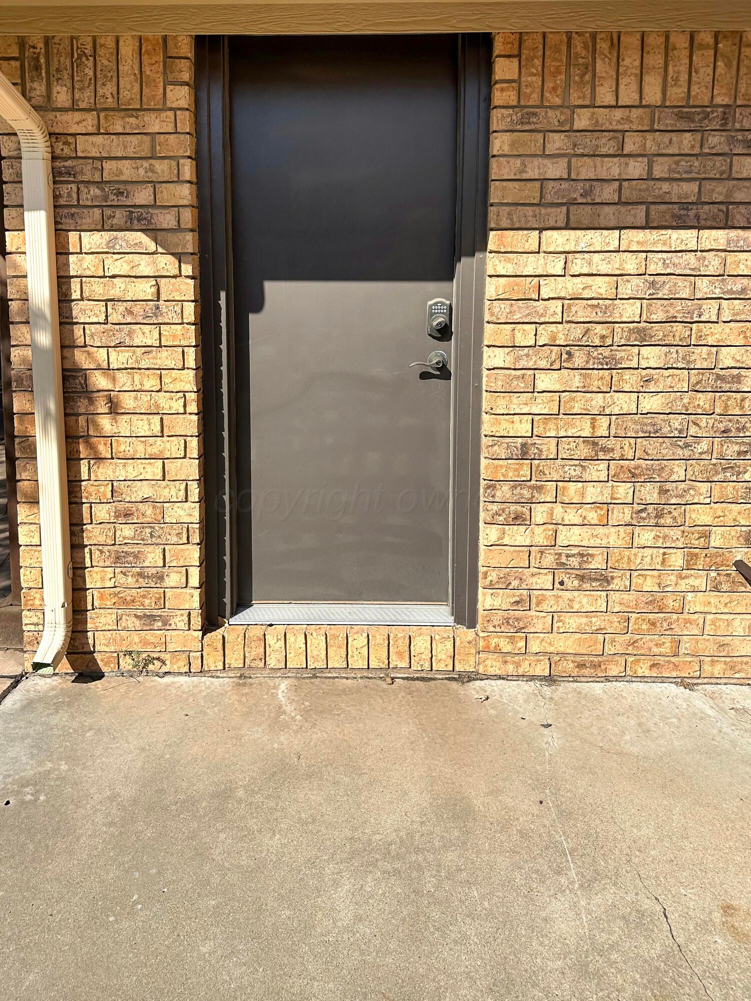 215 Somerset Street Property Photo 33