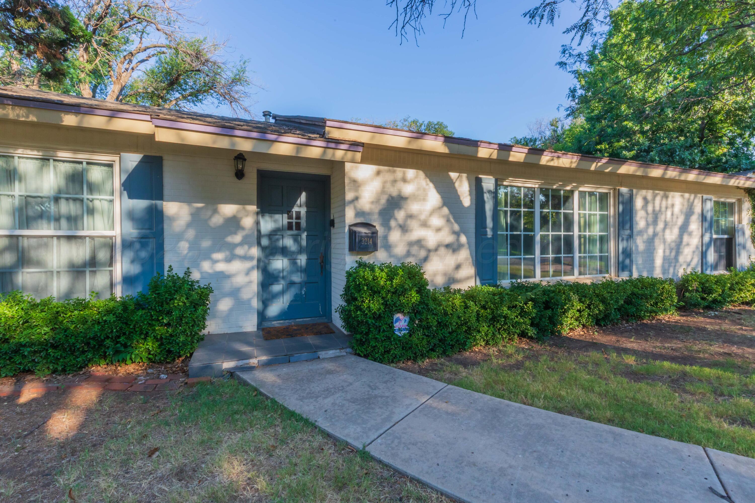 3214 Parker Street Property Photo 2