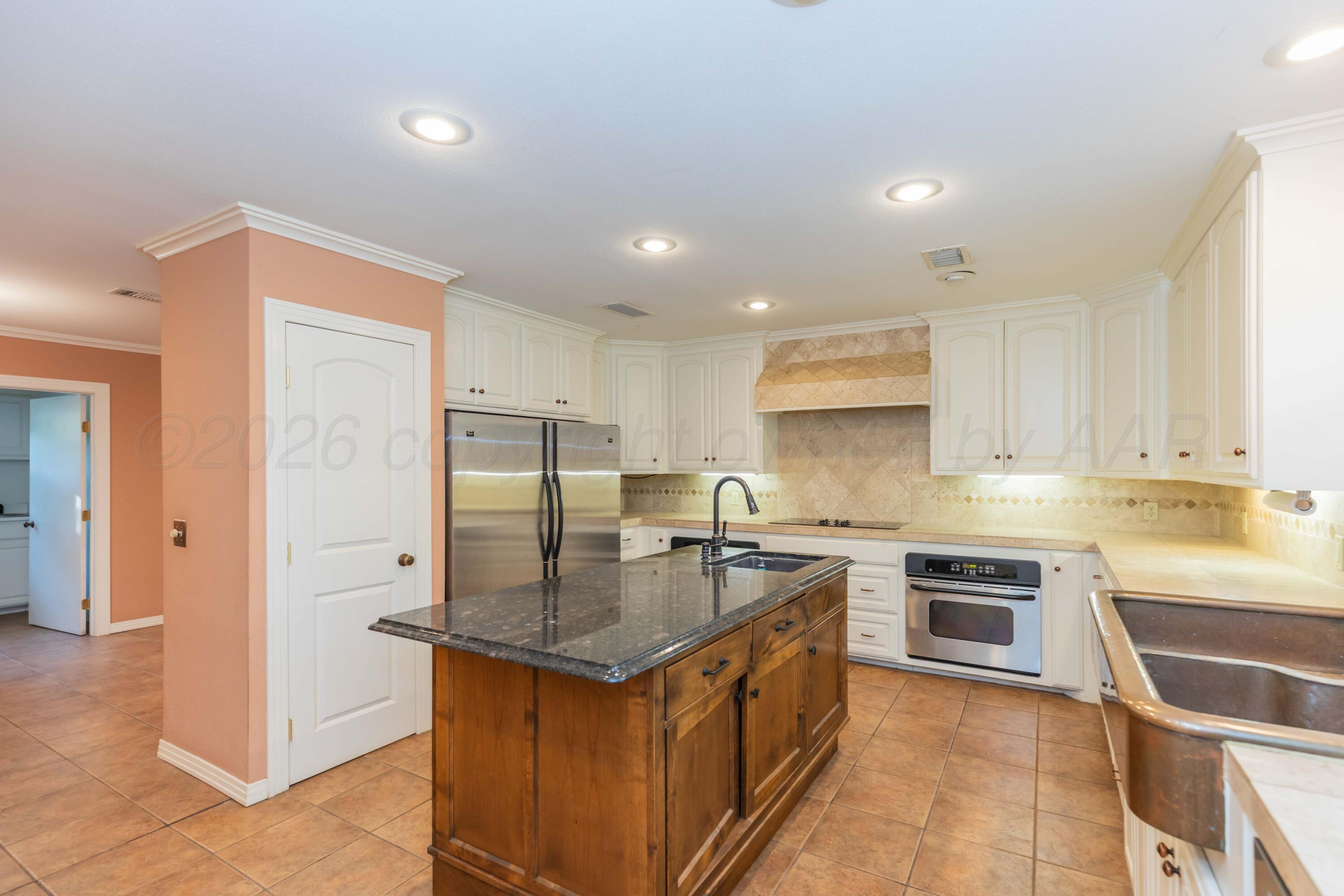 3214 Parker Street Property Photo 14