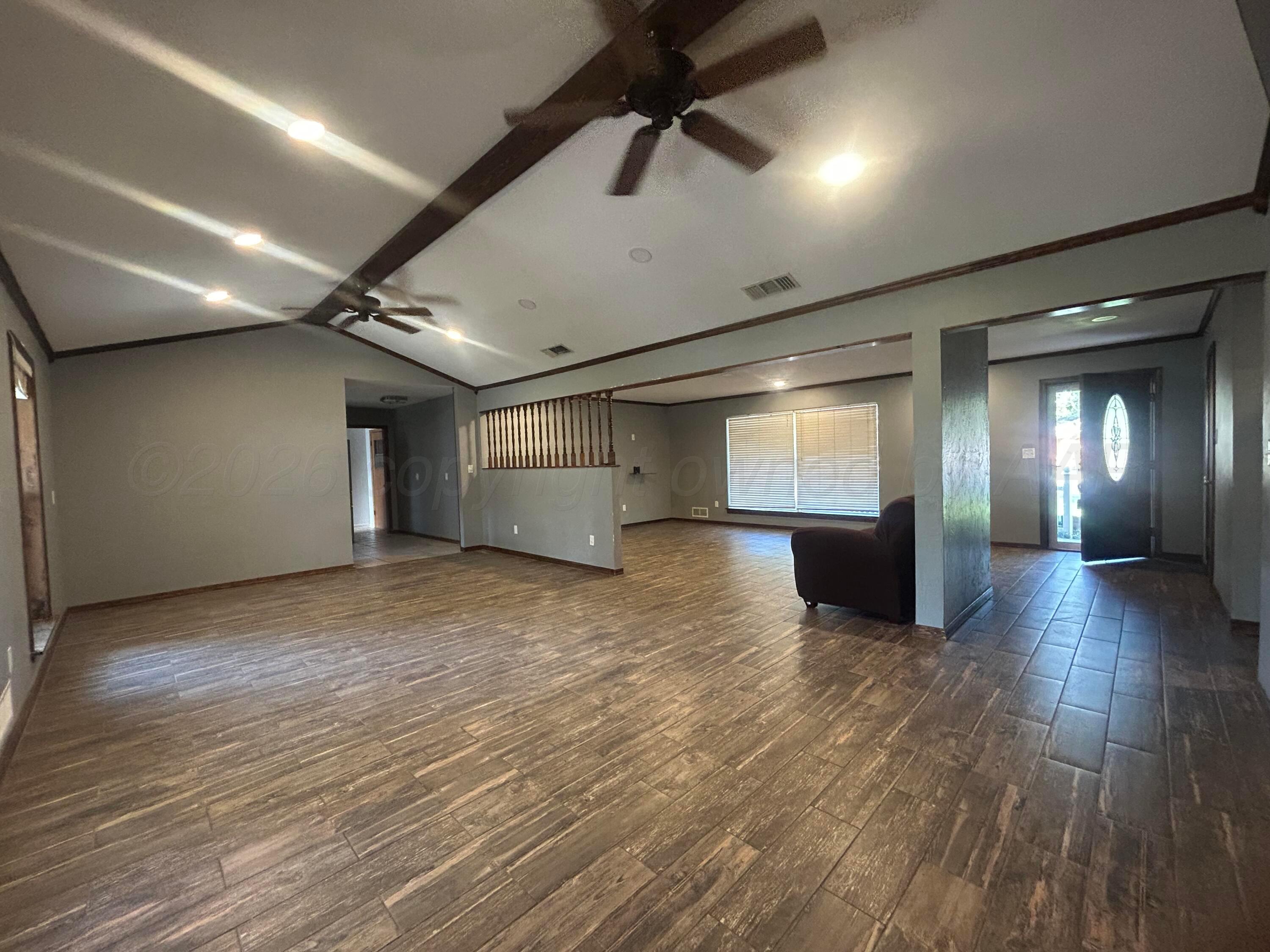 1205 N Chestnut Street Property Photo 8