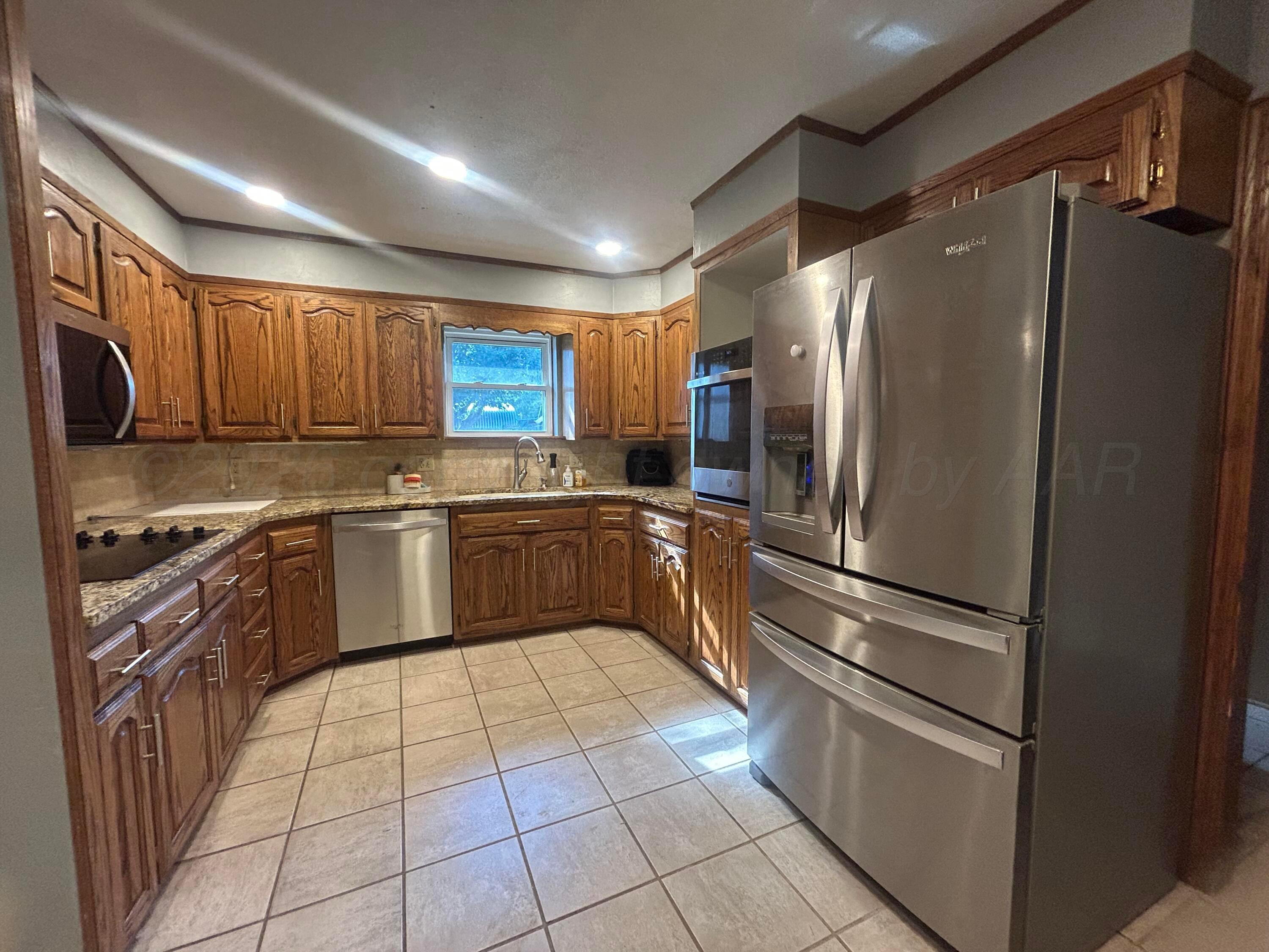 1205 N Chestnut Street Property Photo 16