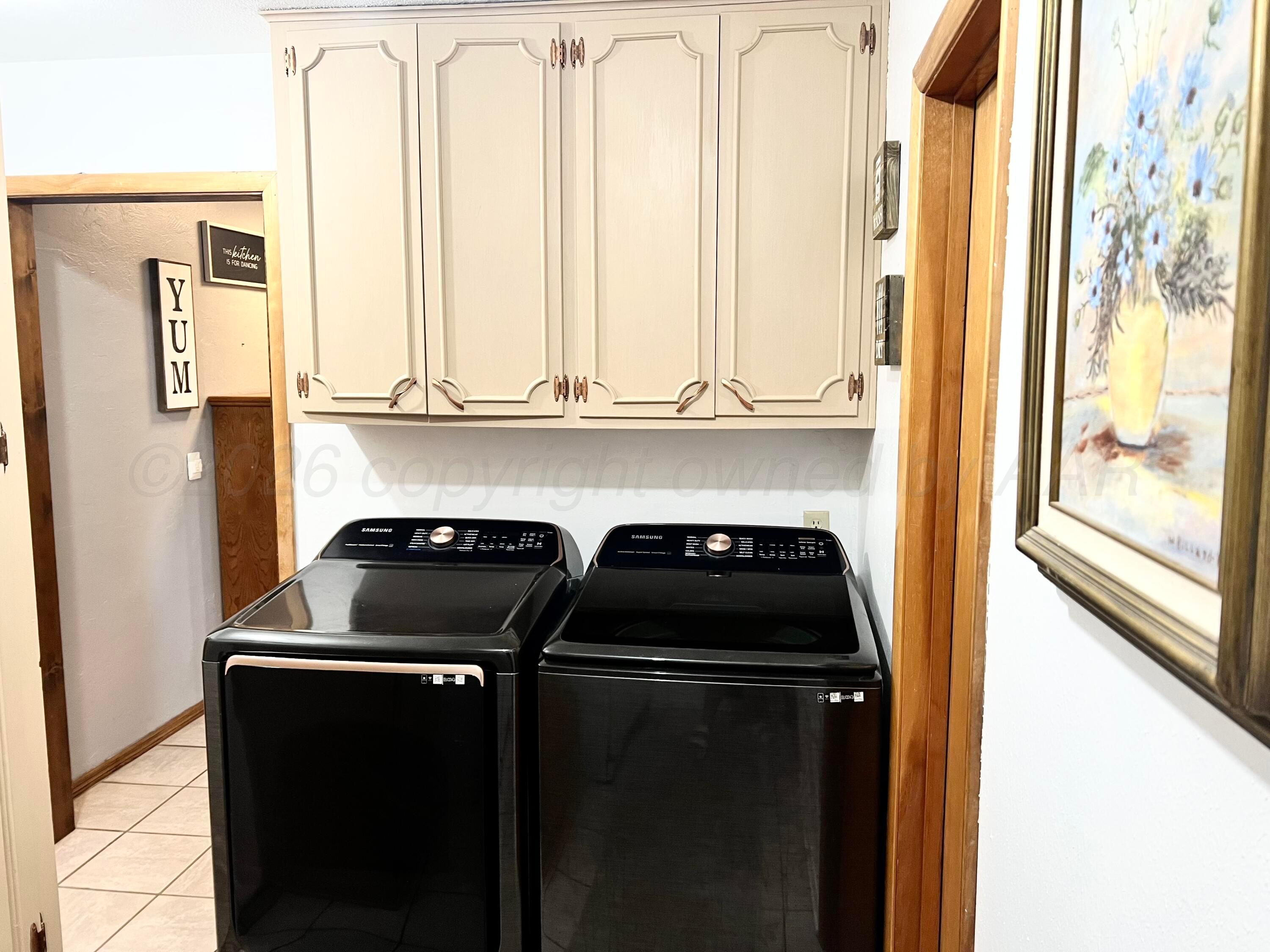 1205 N Chestnut Street Property Photo 17