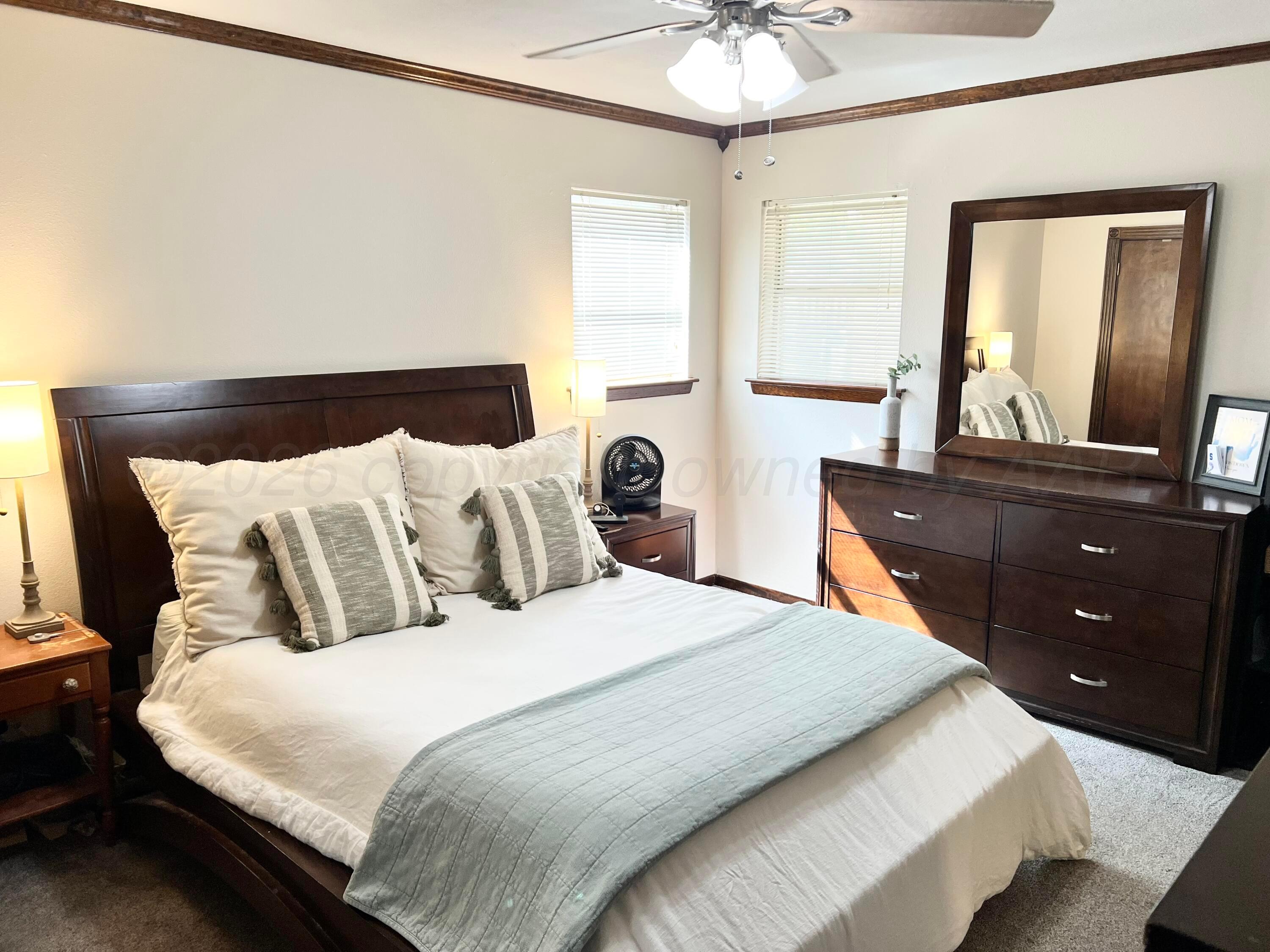 1205 N Chestnut Street Property Photo 20