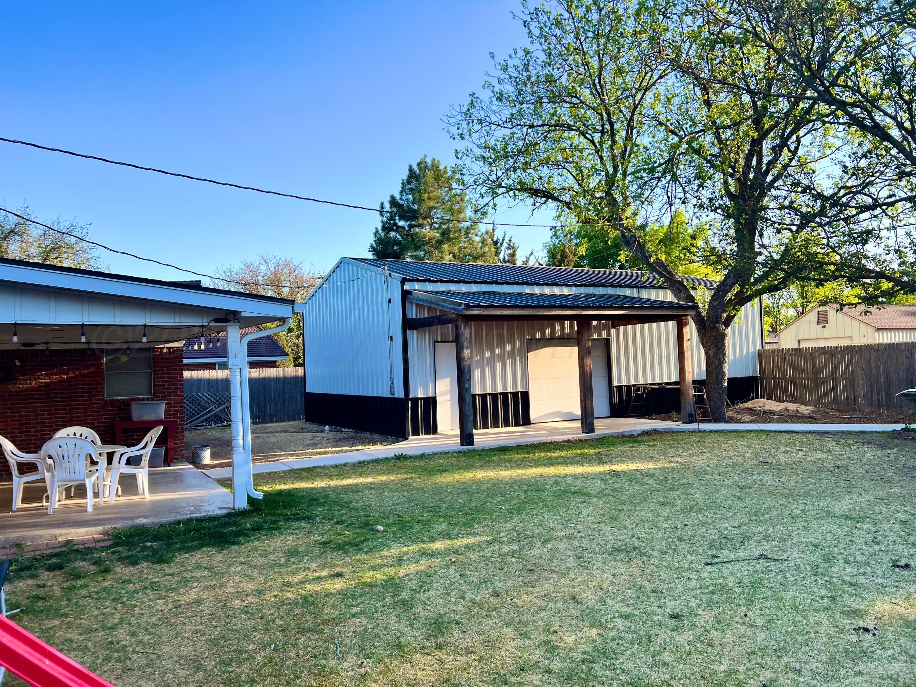 1205 N Chestnut Street Property Photo 24