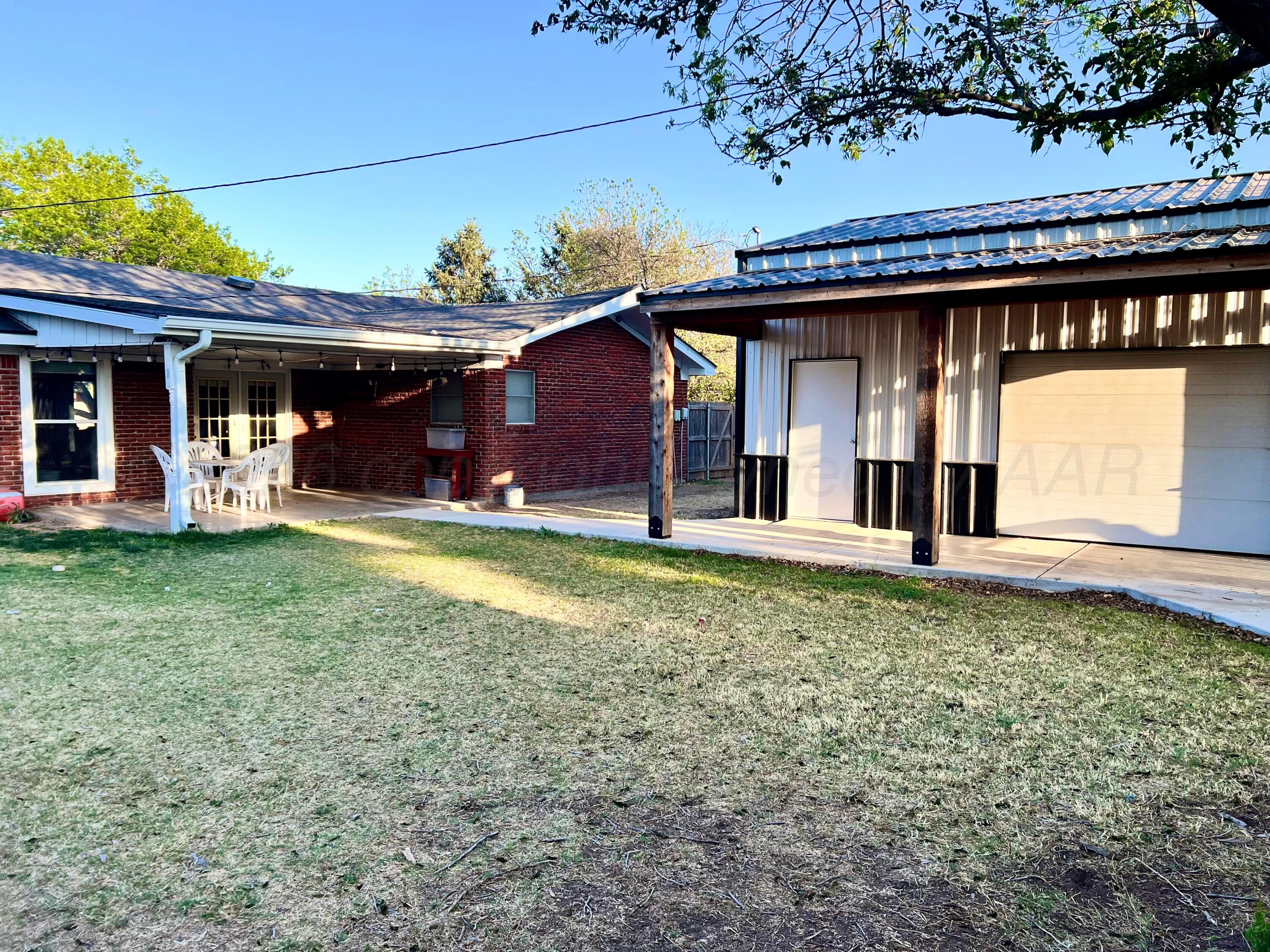 1205 N Chestnut Street Property Photo 26