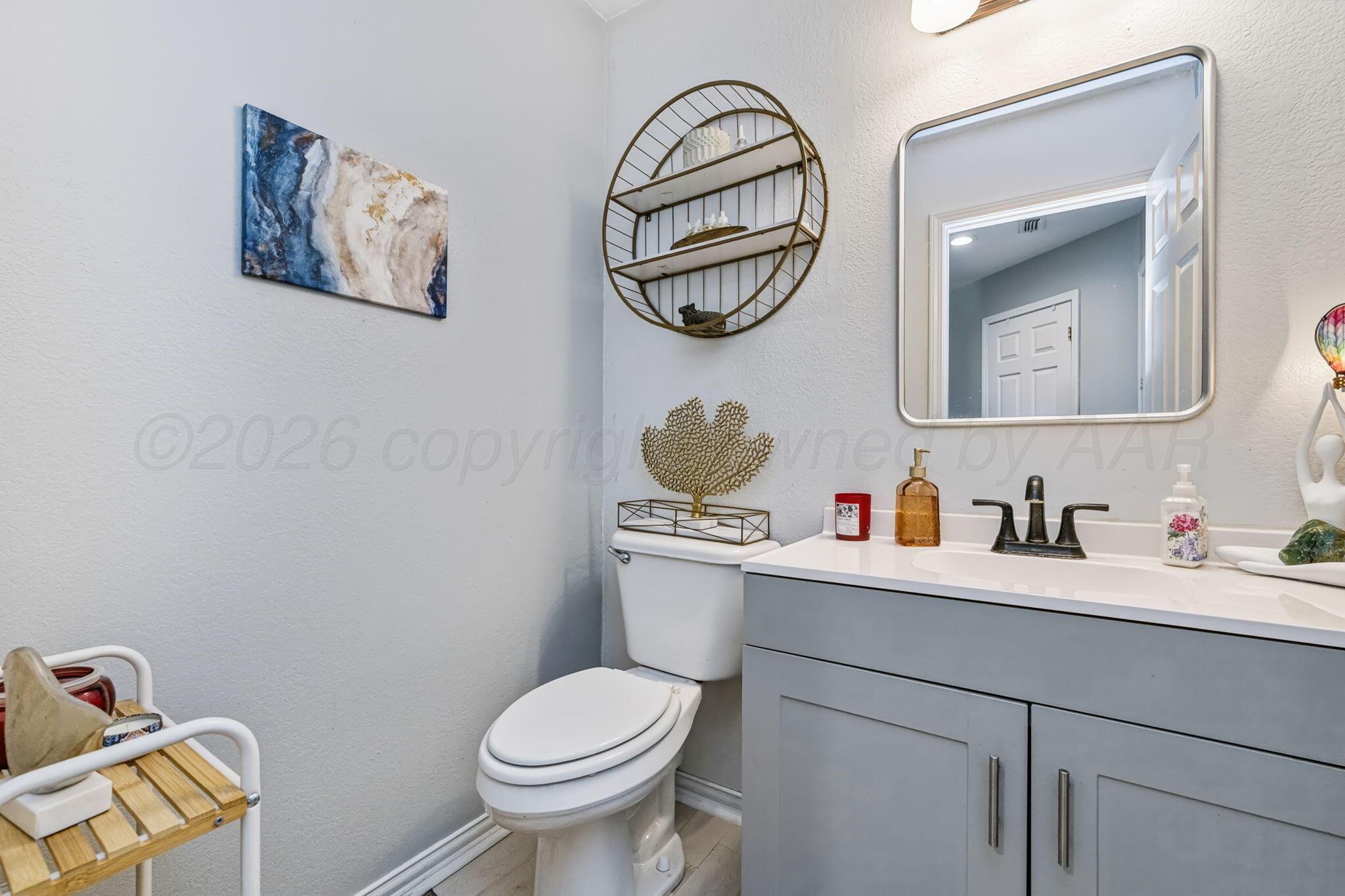 6201 S Travis Street Property Photo 23