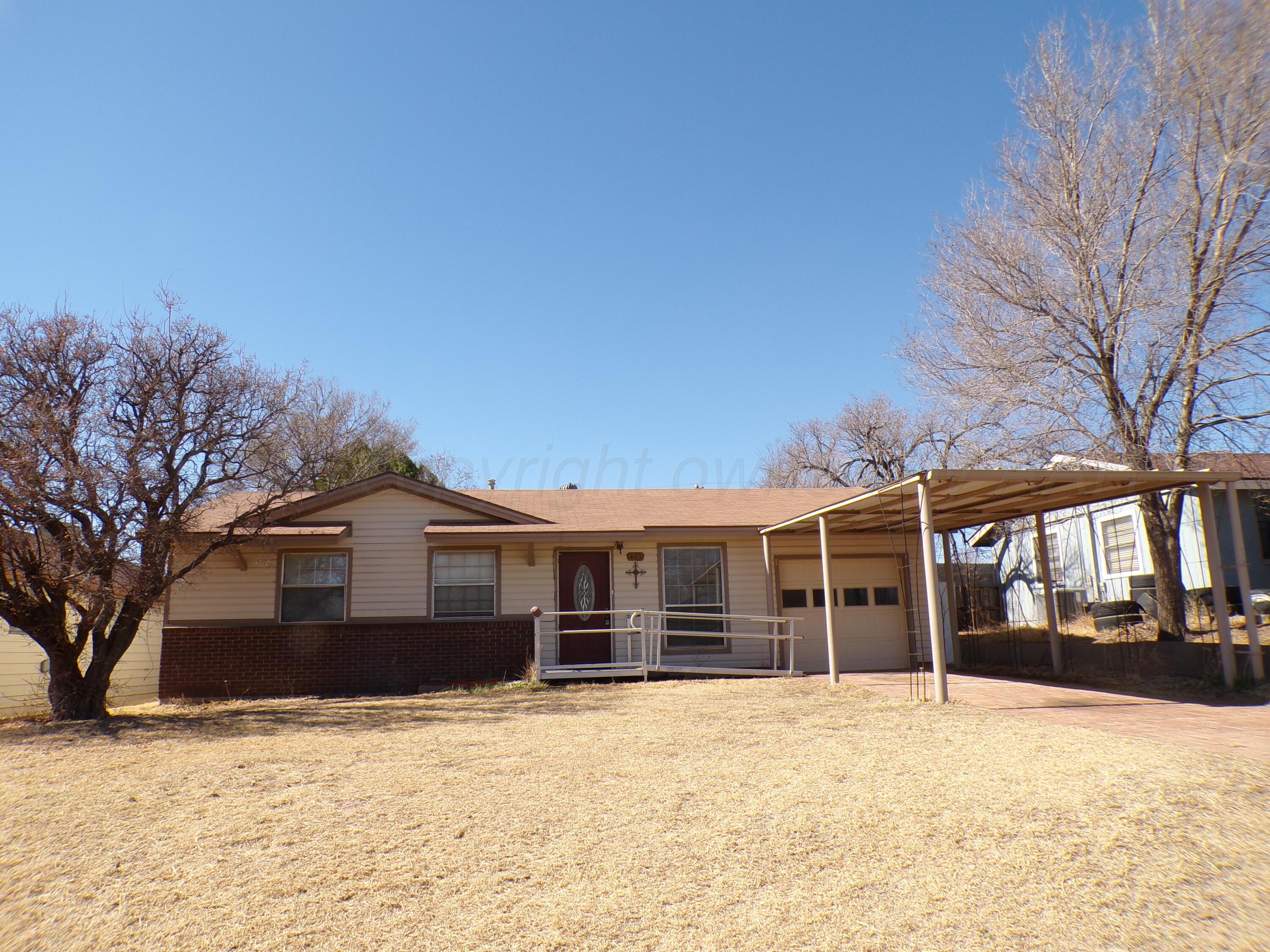 403 N Robey Avenue Property Photo 1