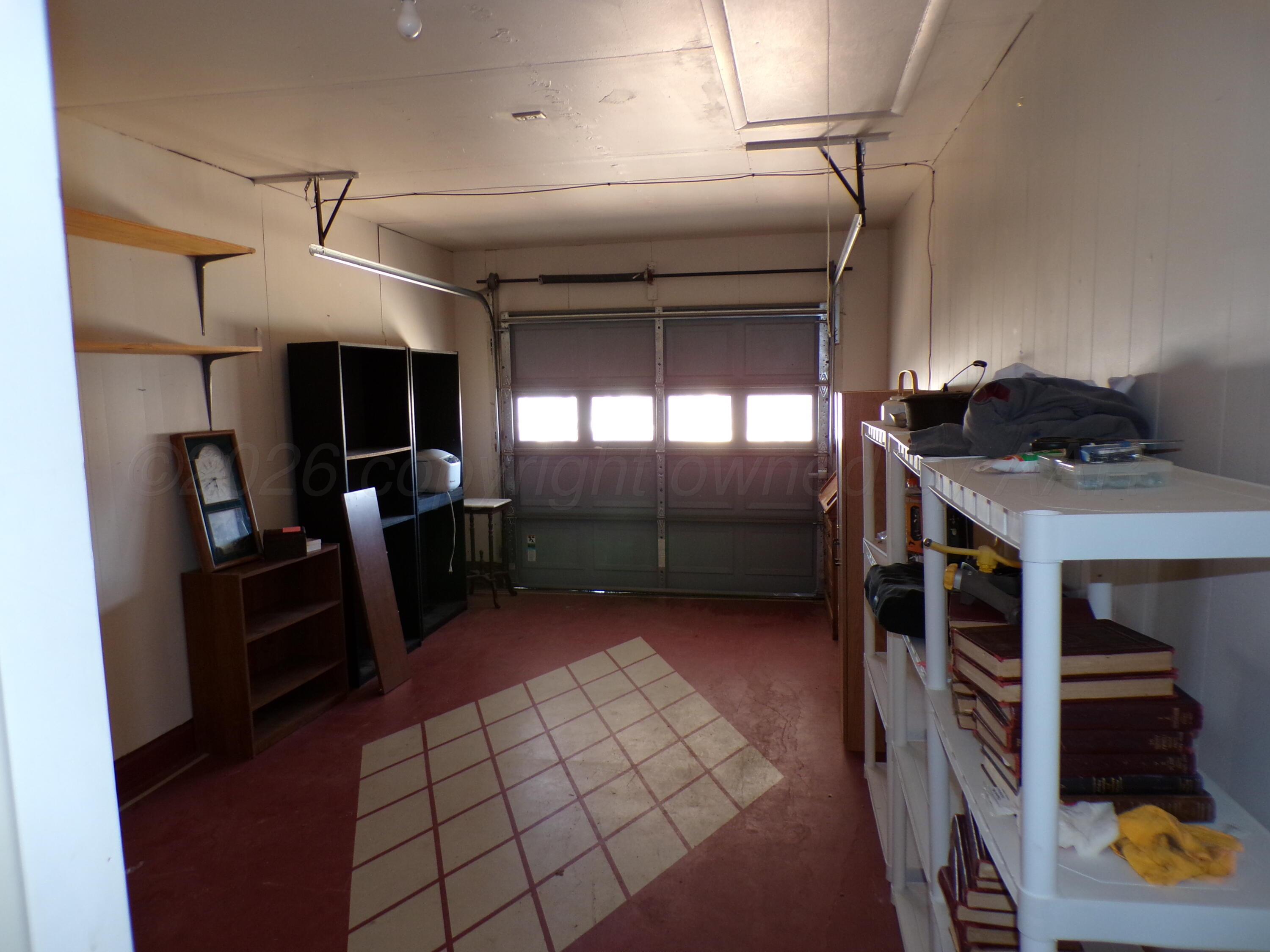403 N Robey Avenue Property Photo 12