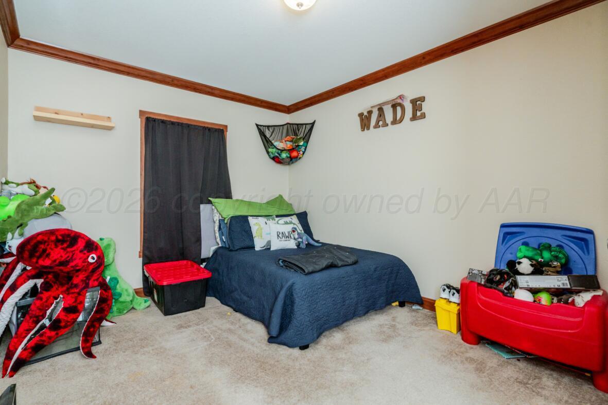 9960 S County Line Road Property Photo 15