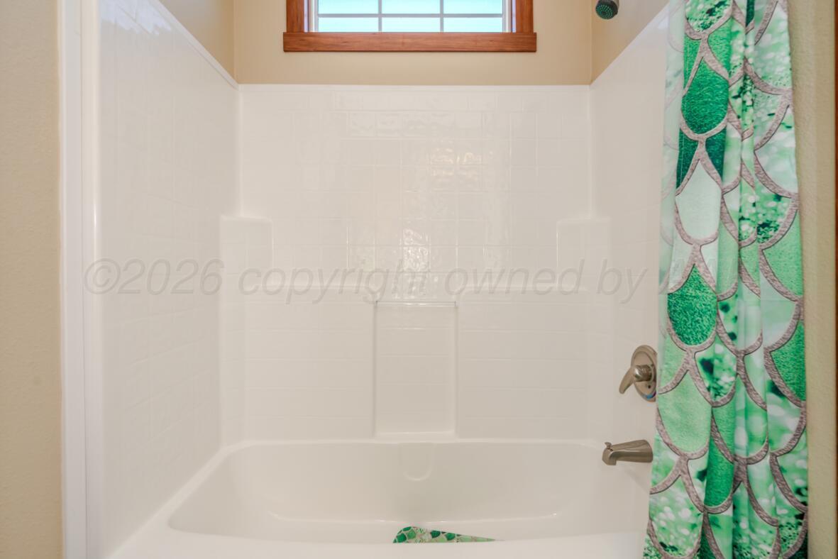 9960 S County Line Road Property Photo 18