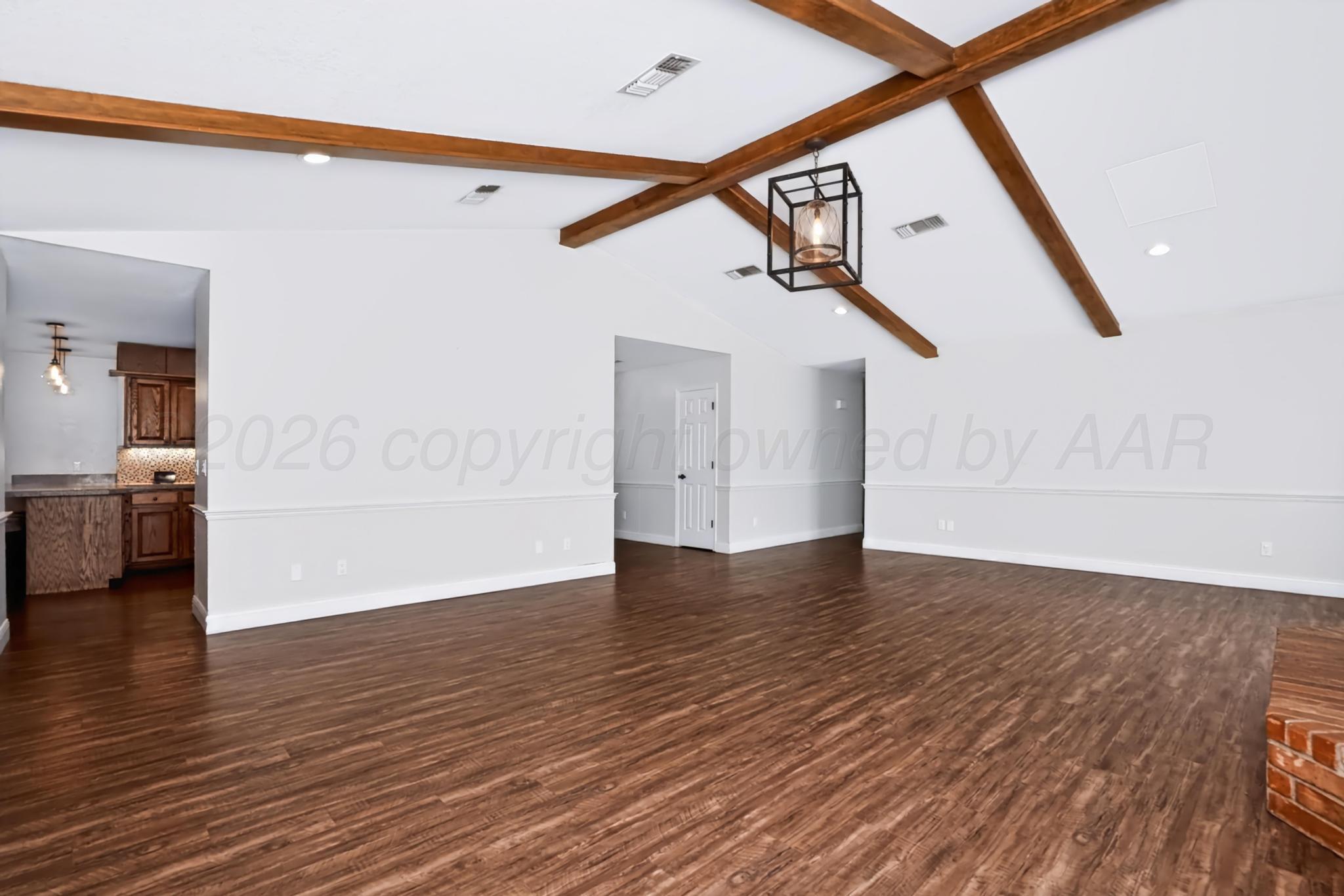 1701 Caddo Circle Property Photo 7
