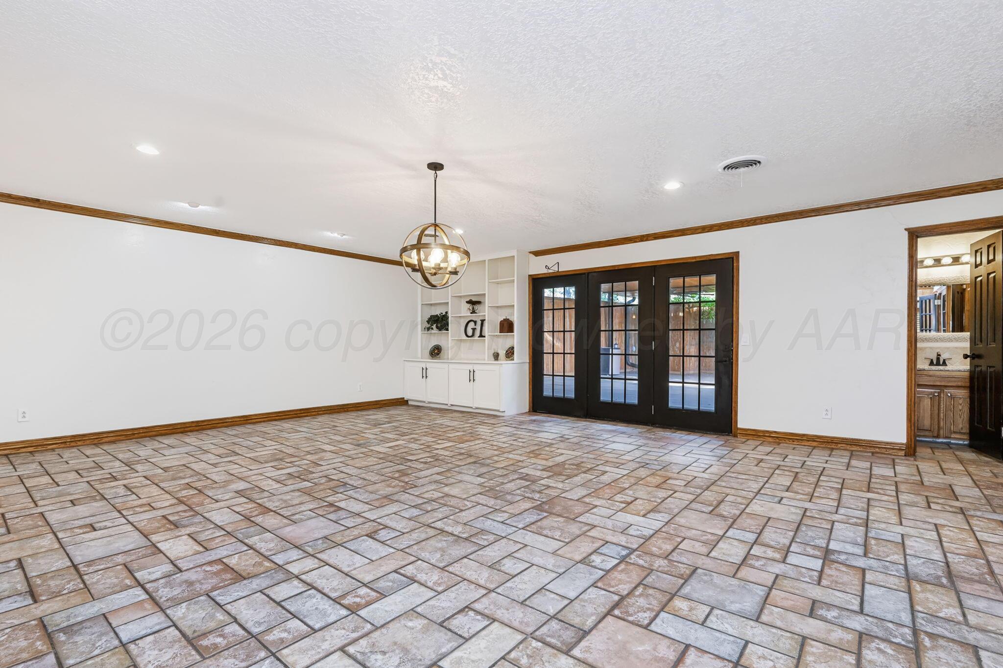 3532 Sleepy Hollow Boulevard Property Photo 7