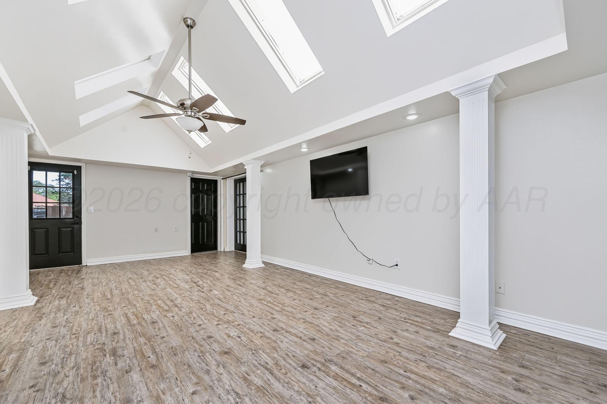 3532 Sleepy Hollow Boulevard Property Photo 14