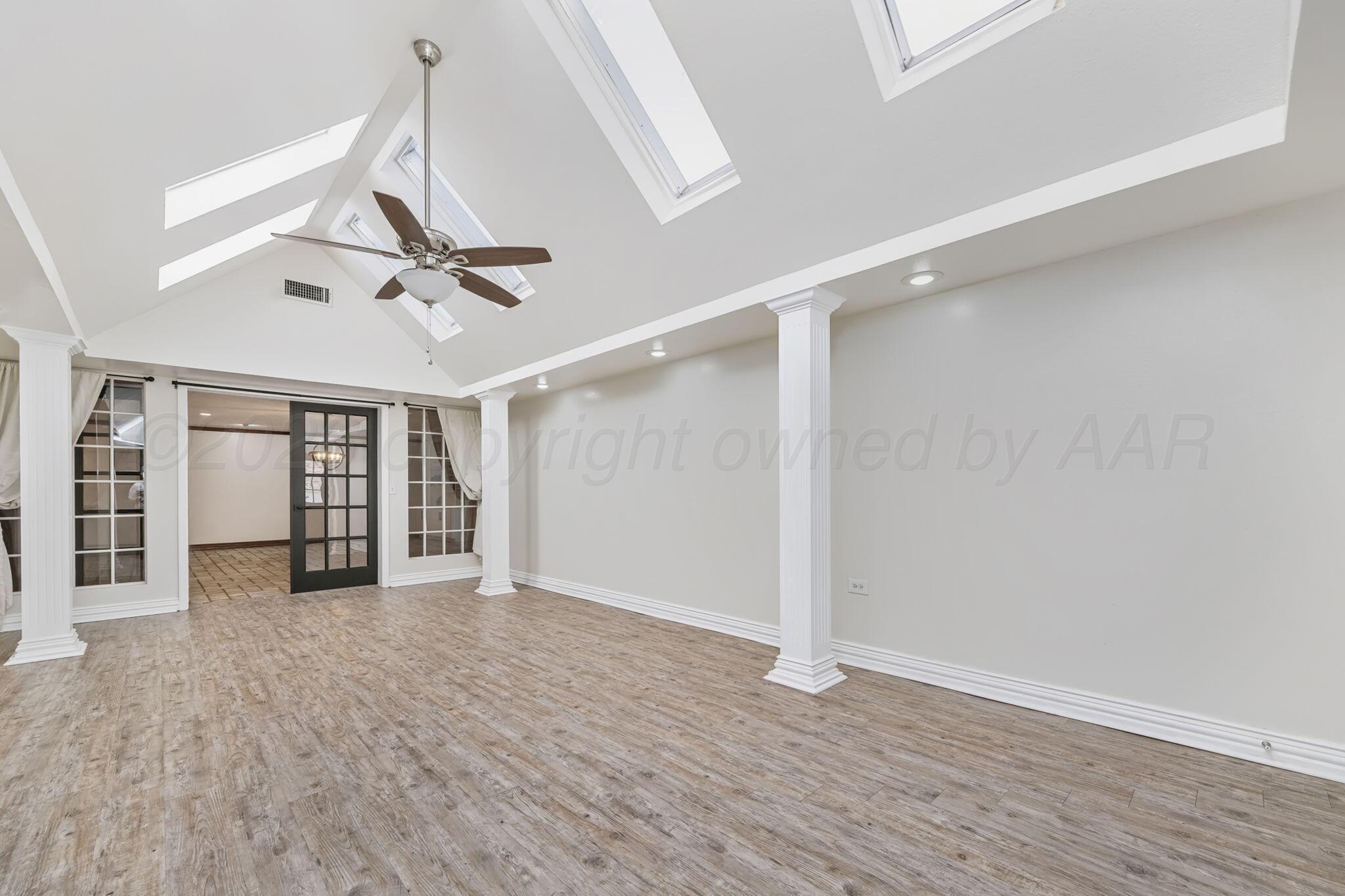 3532 Sleepy Hollow Boulevard Property Photo 15