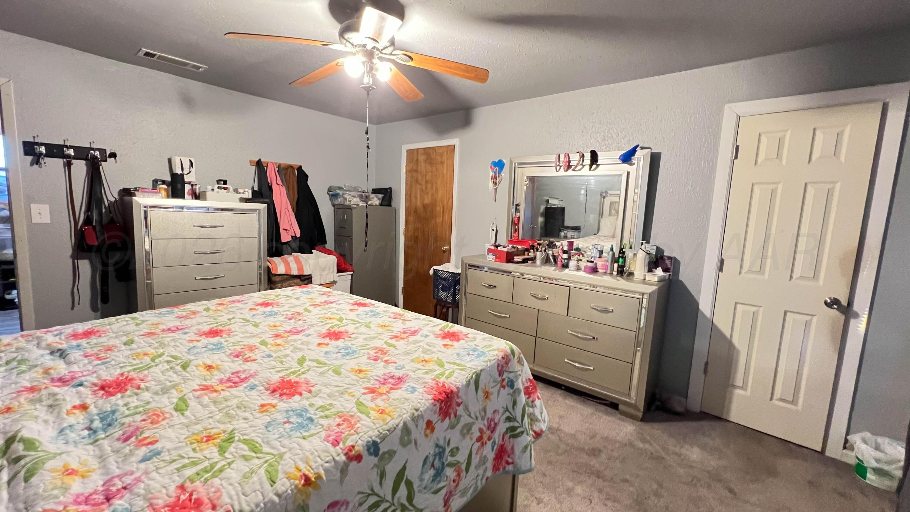 506 2nd Street Property Photo 17