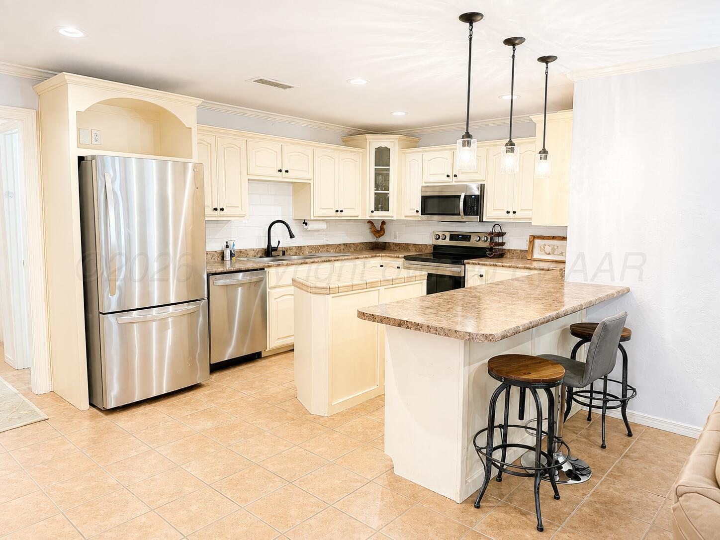 3517 S Mirror Street Property Photo 4