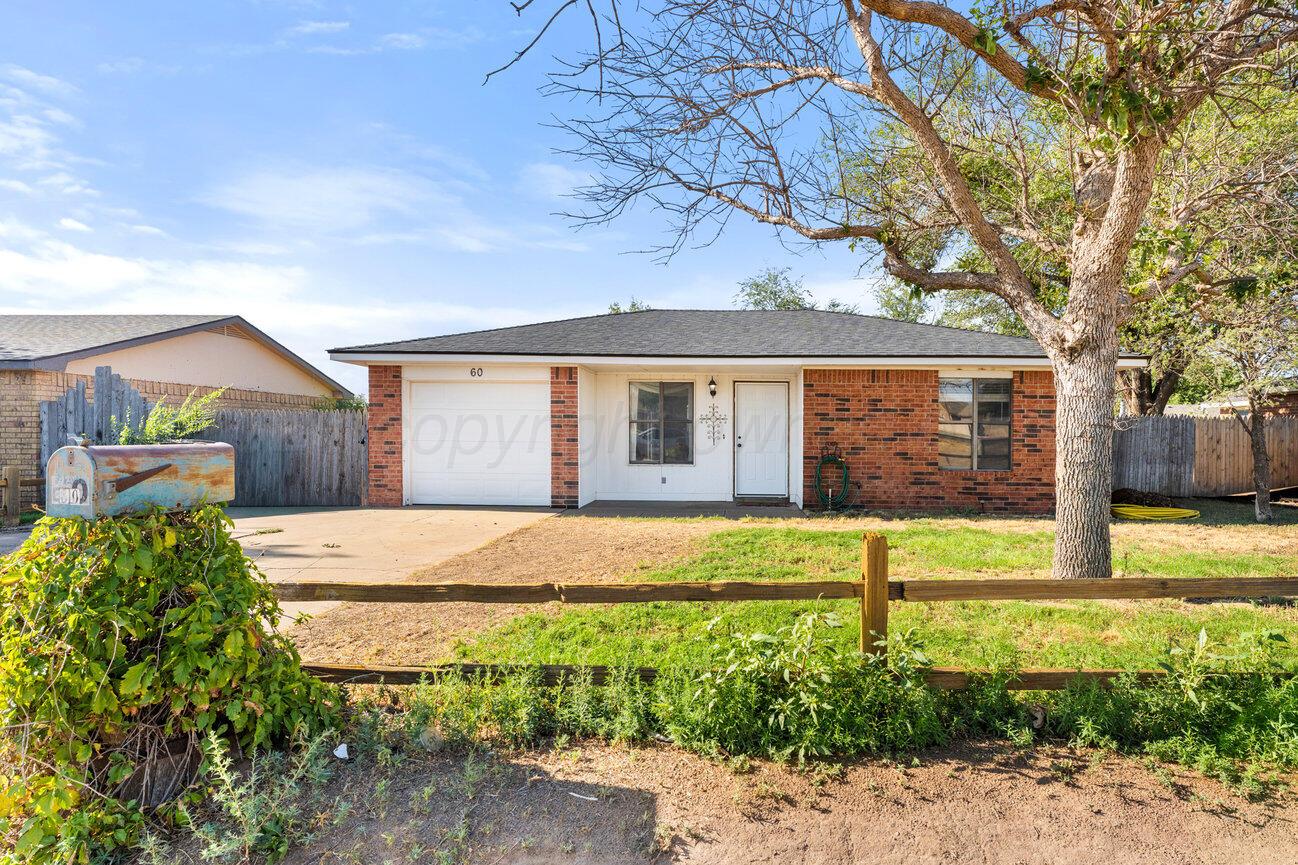 60 Hunsley Road Property Photo 1