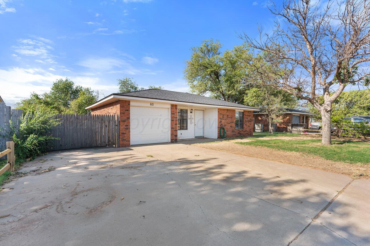 60 Hunsley Road Property Photo 3