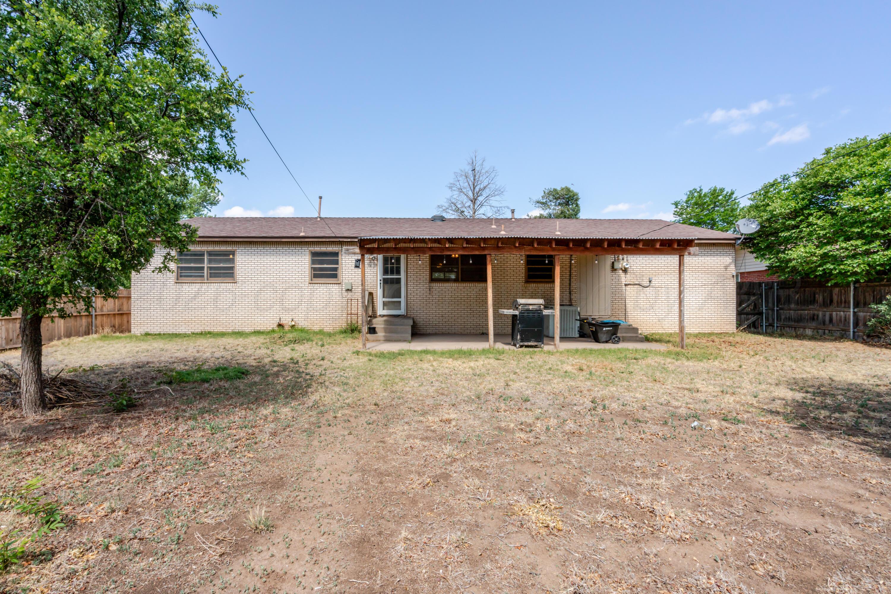 1421 Elm Avenue Property Photo 19