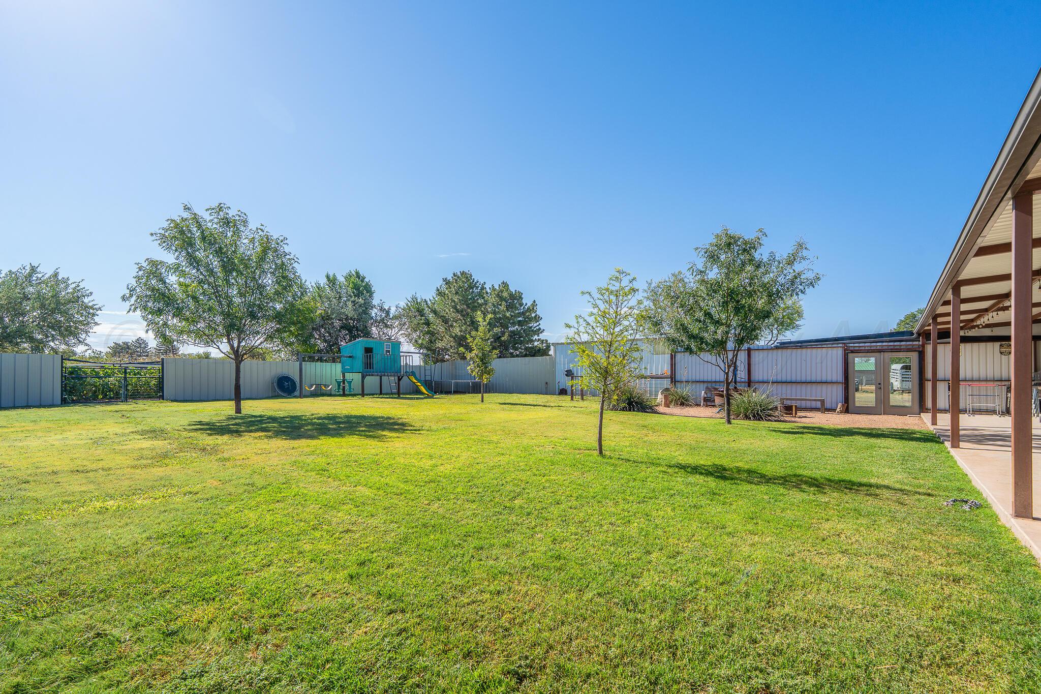 12221 Flying W Trail Property Photo 37