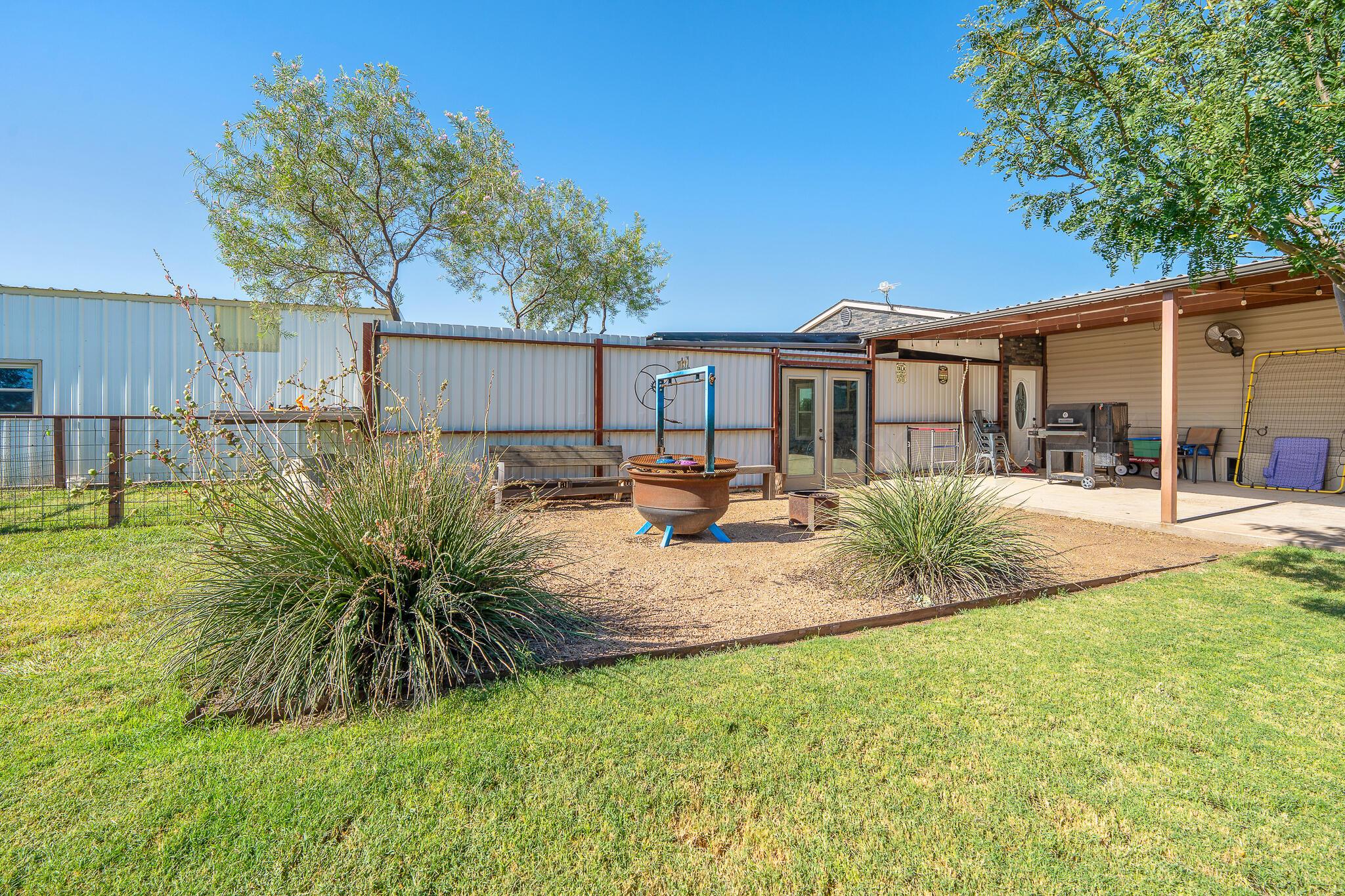 12221 Flying W Trail Property Photo 38