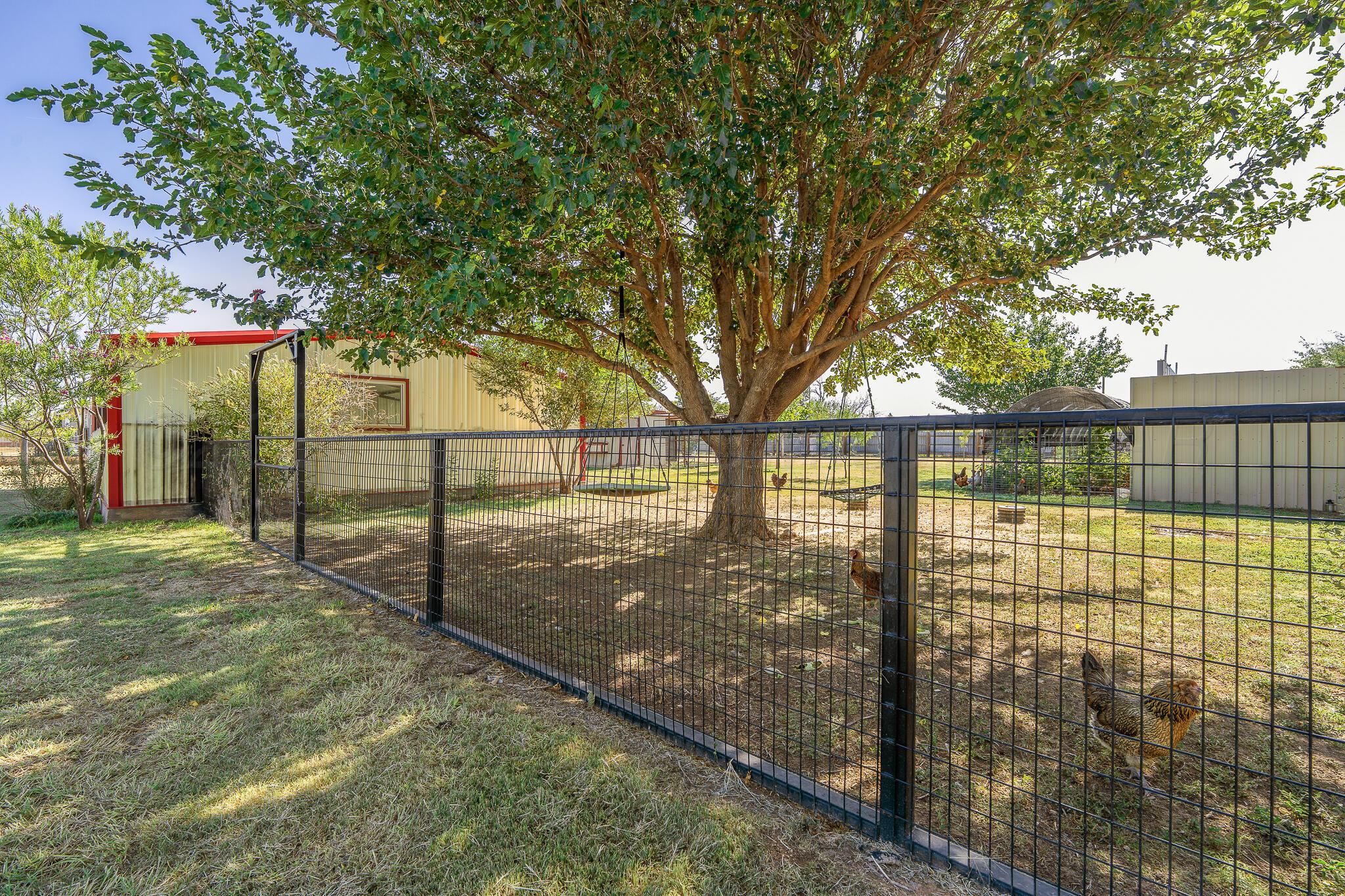 12221 Flying W Trail Property Photo 45