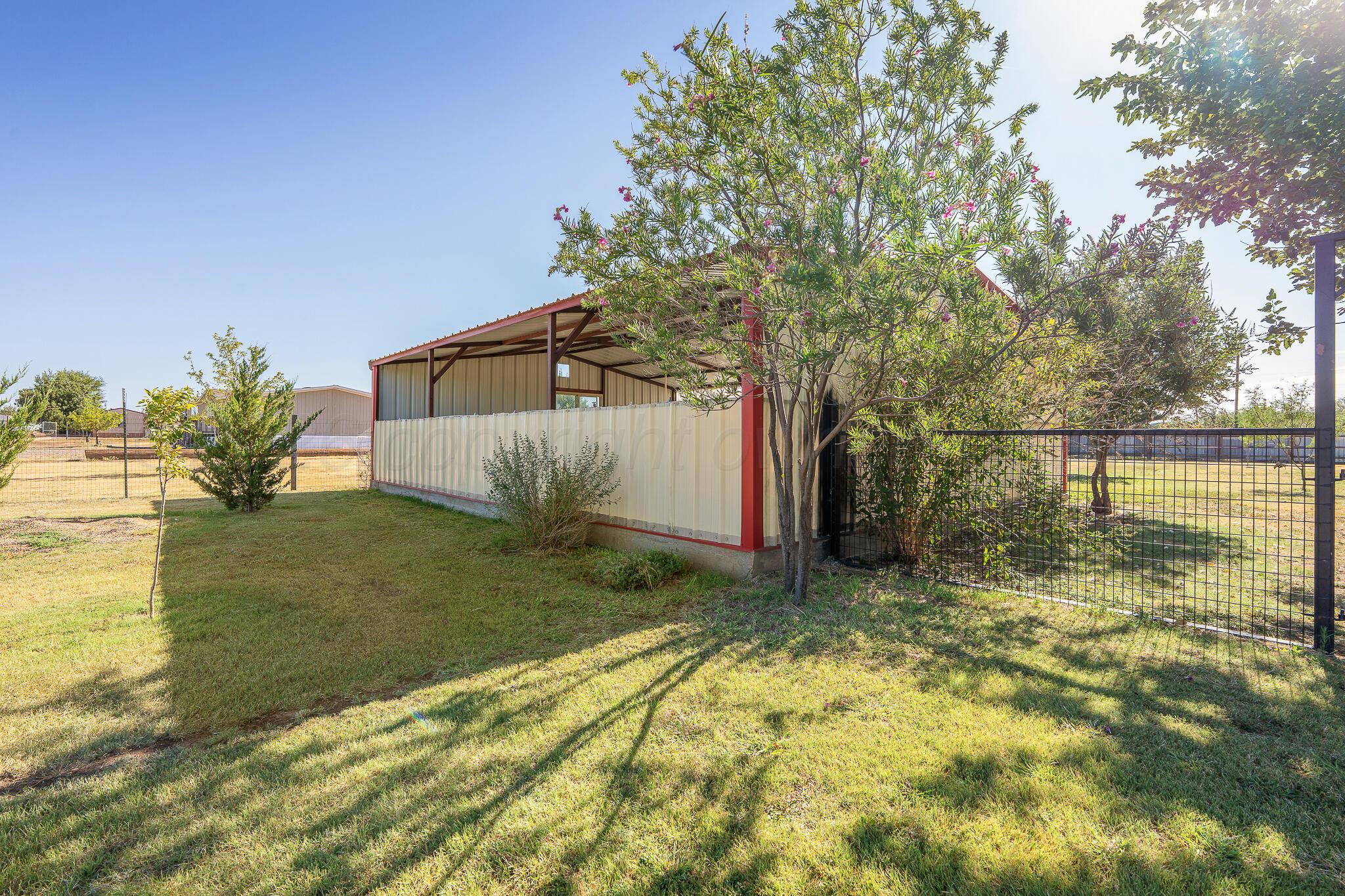 12221 Flying W Trail Property Photo 46