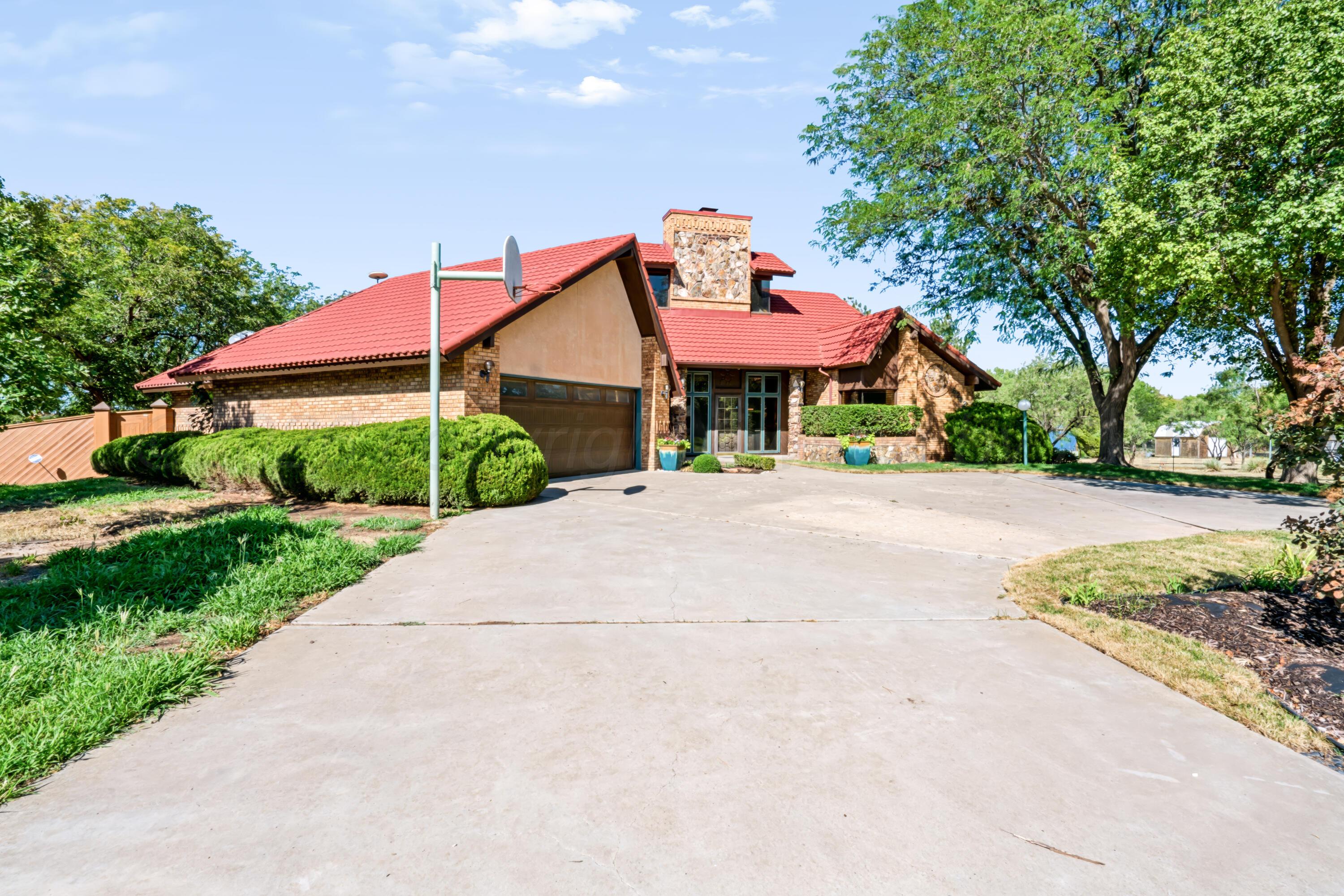6212 Westwood Drive Property Photo 4