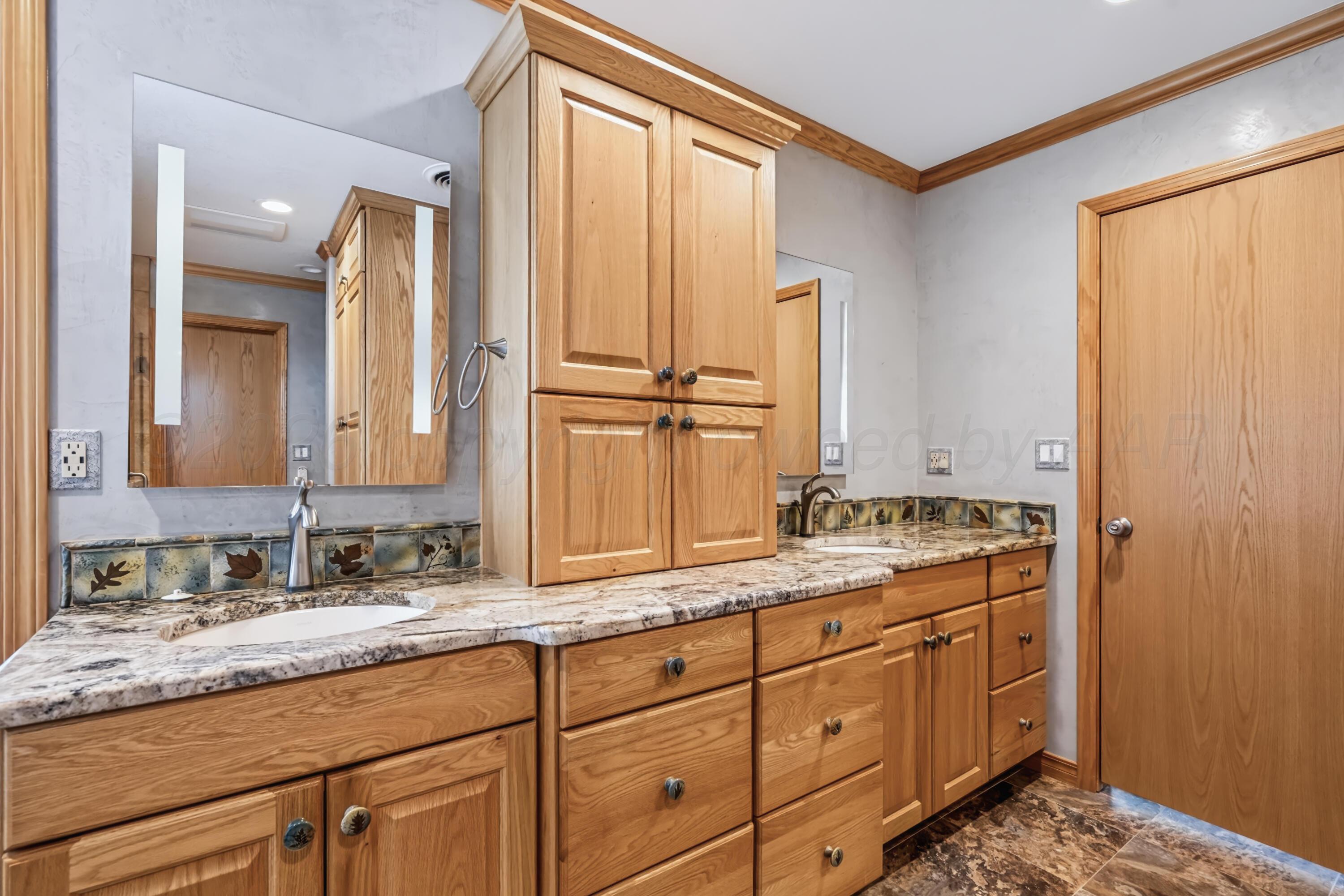6212 Westwood Drive Property Photo 37