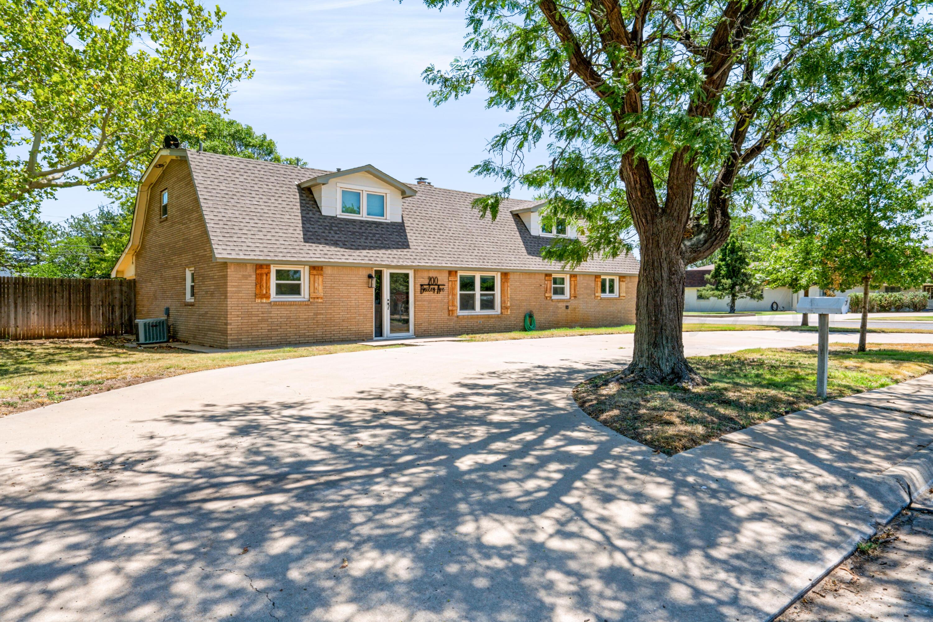 200 Bailey Avenue Property Photo 2