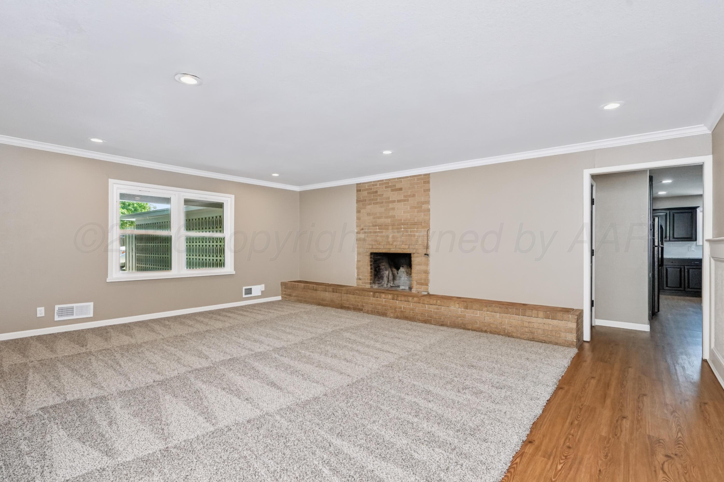 200 Bailey Avenue Property Photo 4