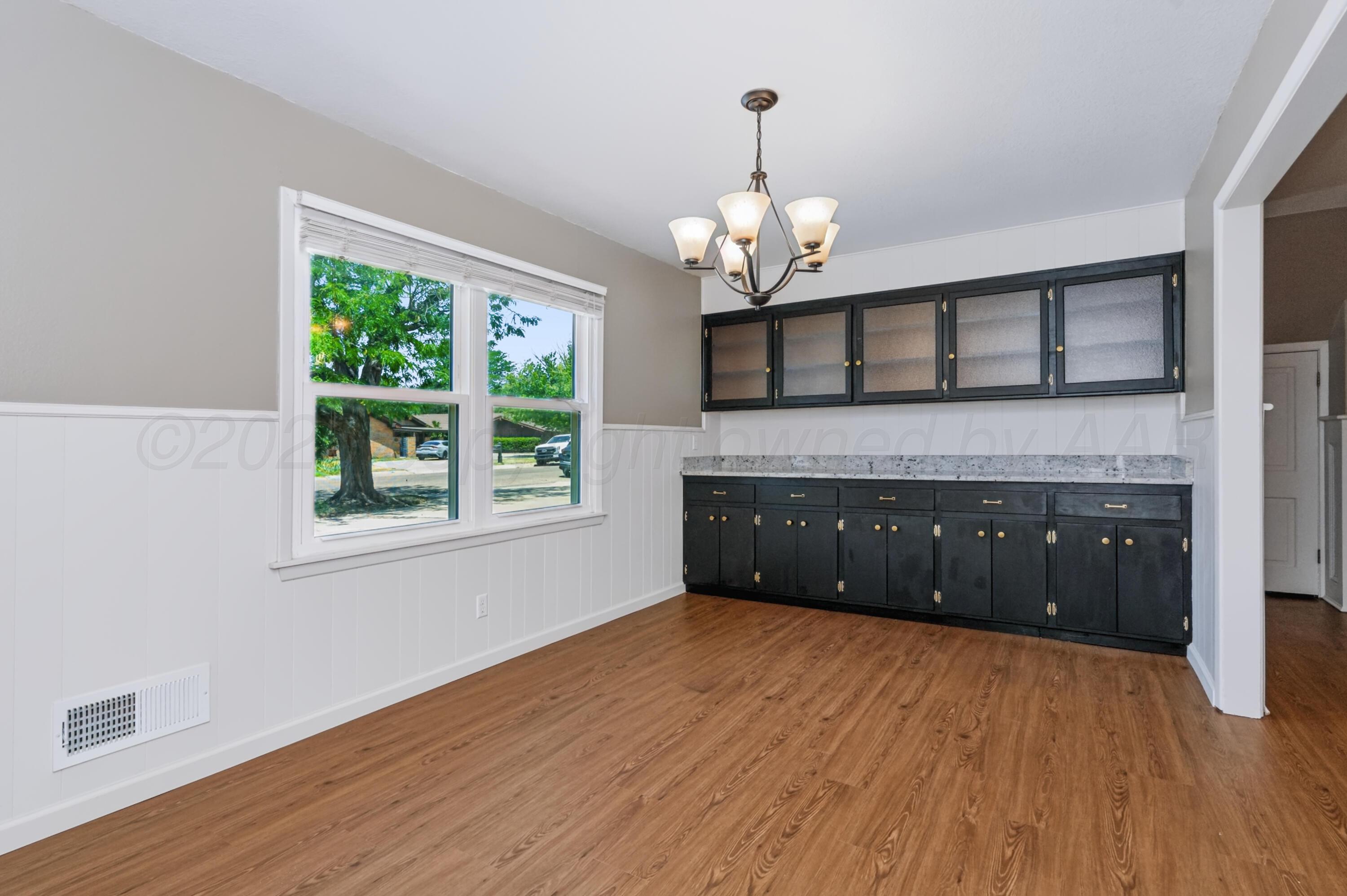 200 Bailey Avenue Property Photo 7