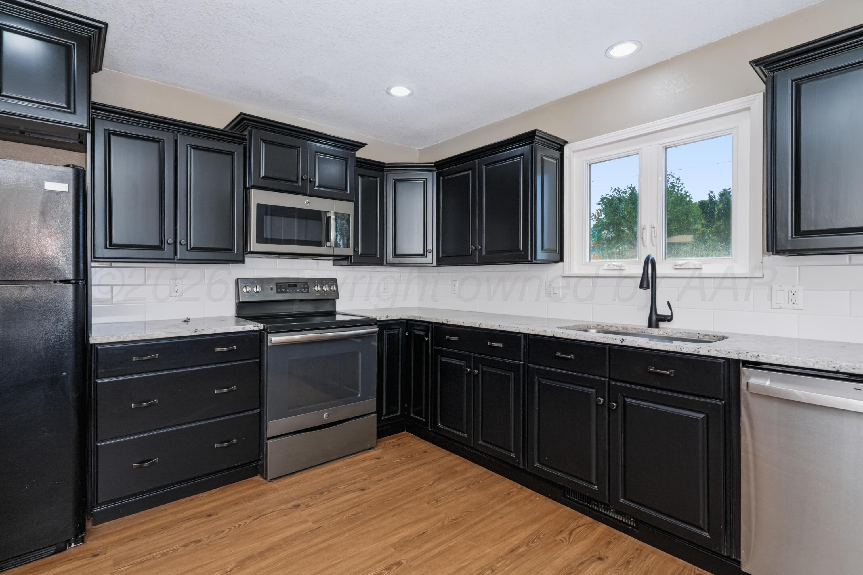 200 Bailey Avenue Property Photo 10