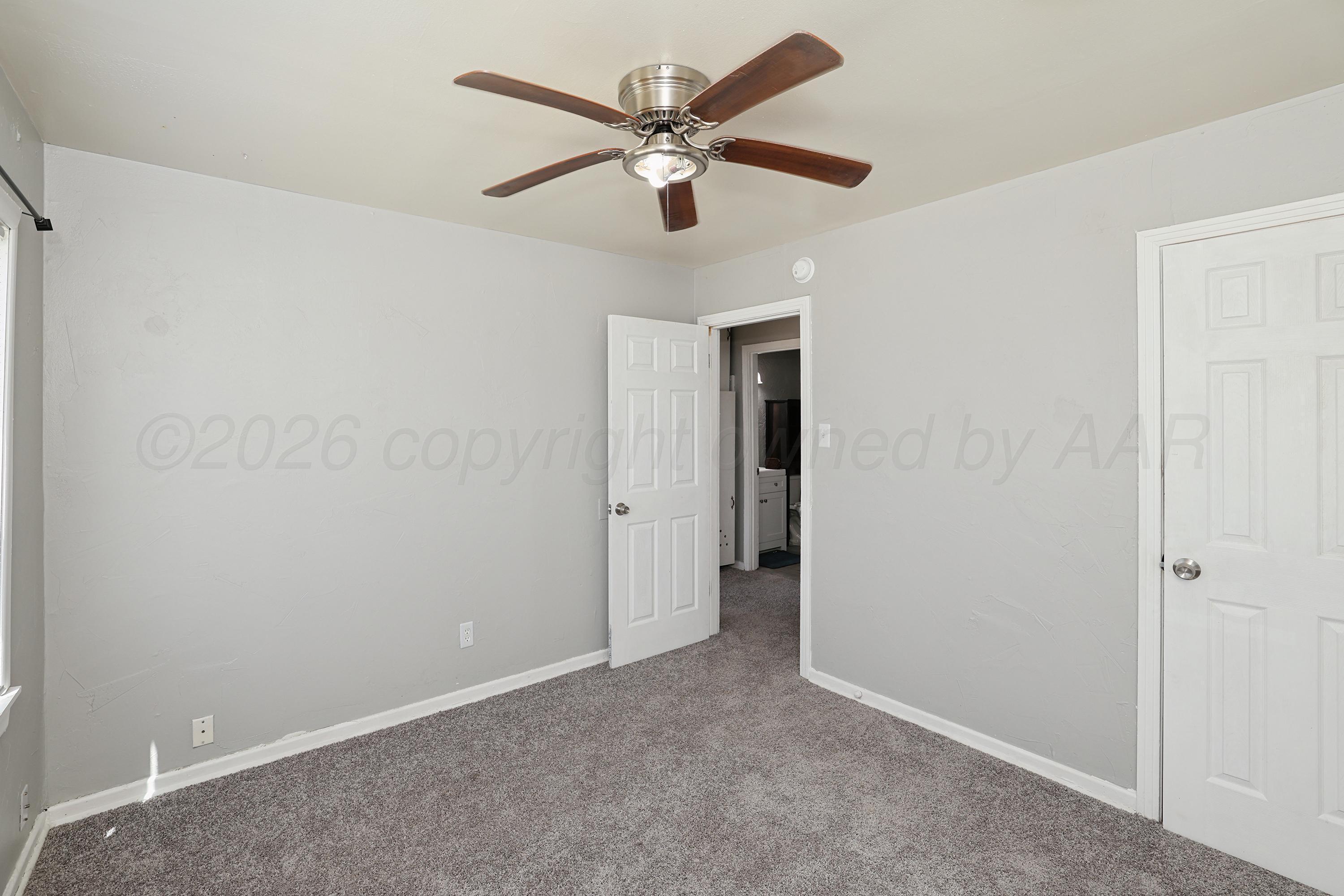 4613 S Lipscomb Street Property Photo 13