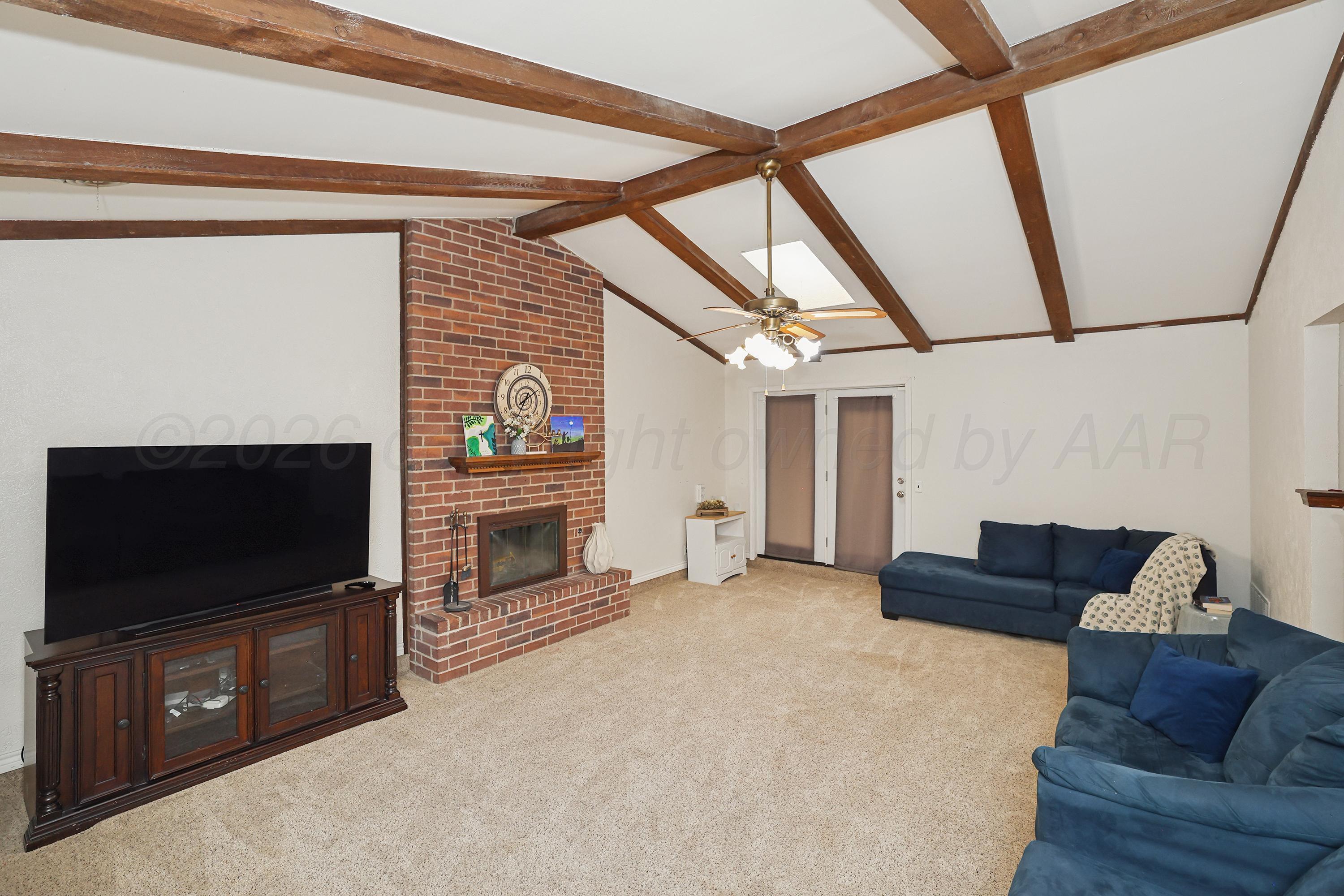4030 Montague Drive Property Photo 5