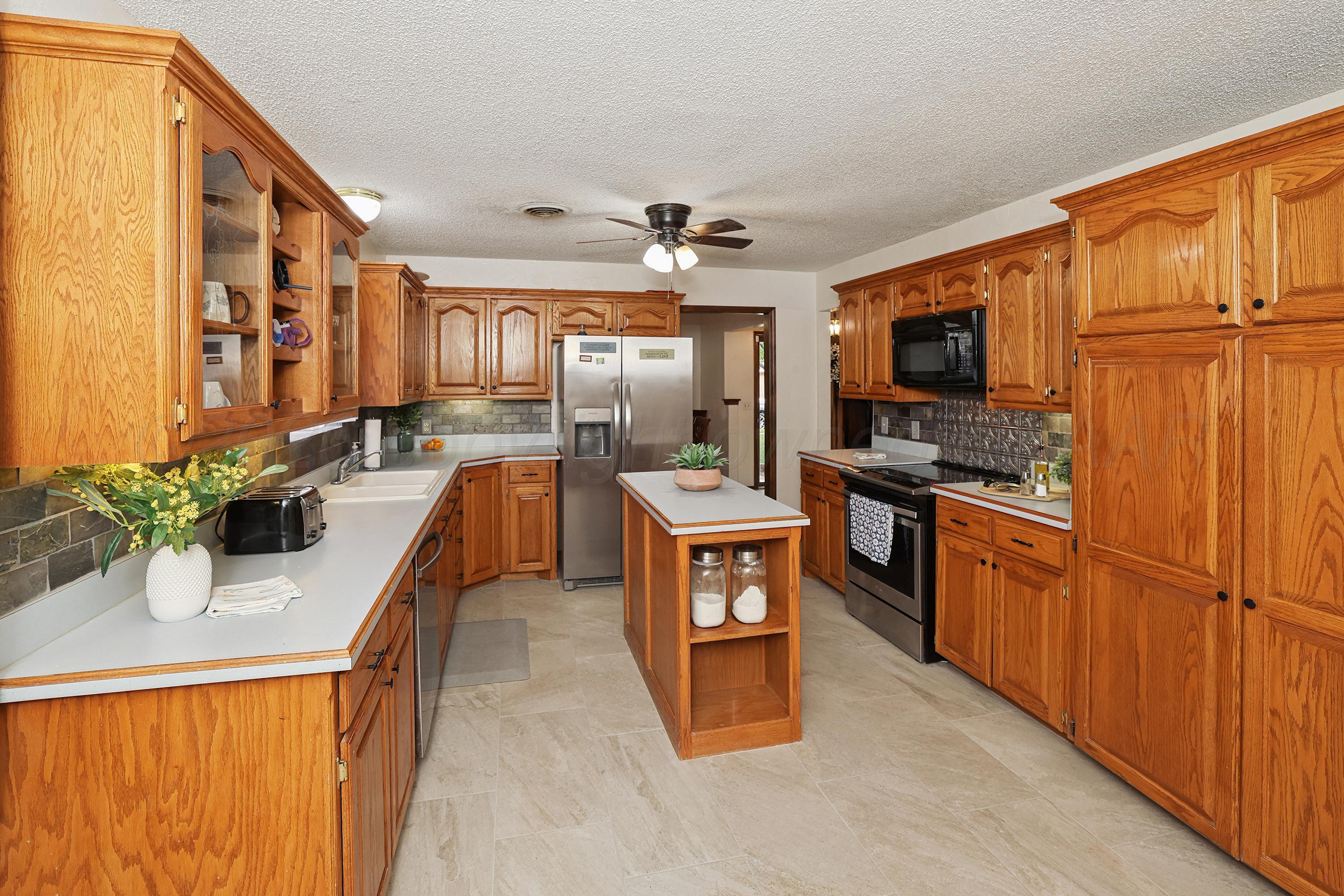 4030 Montague Drive Property Photo 10