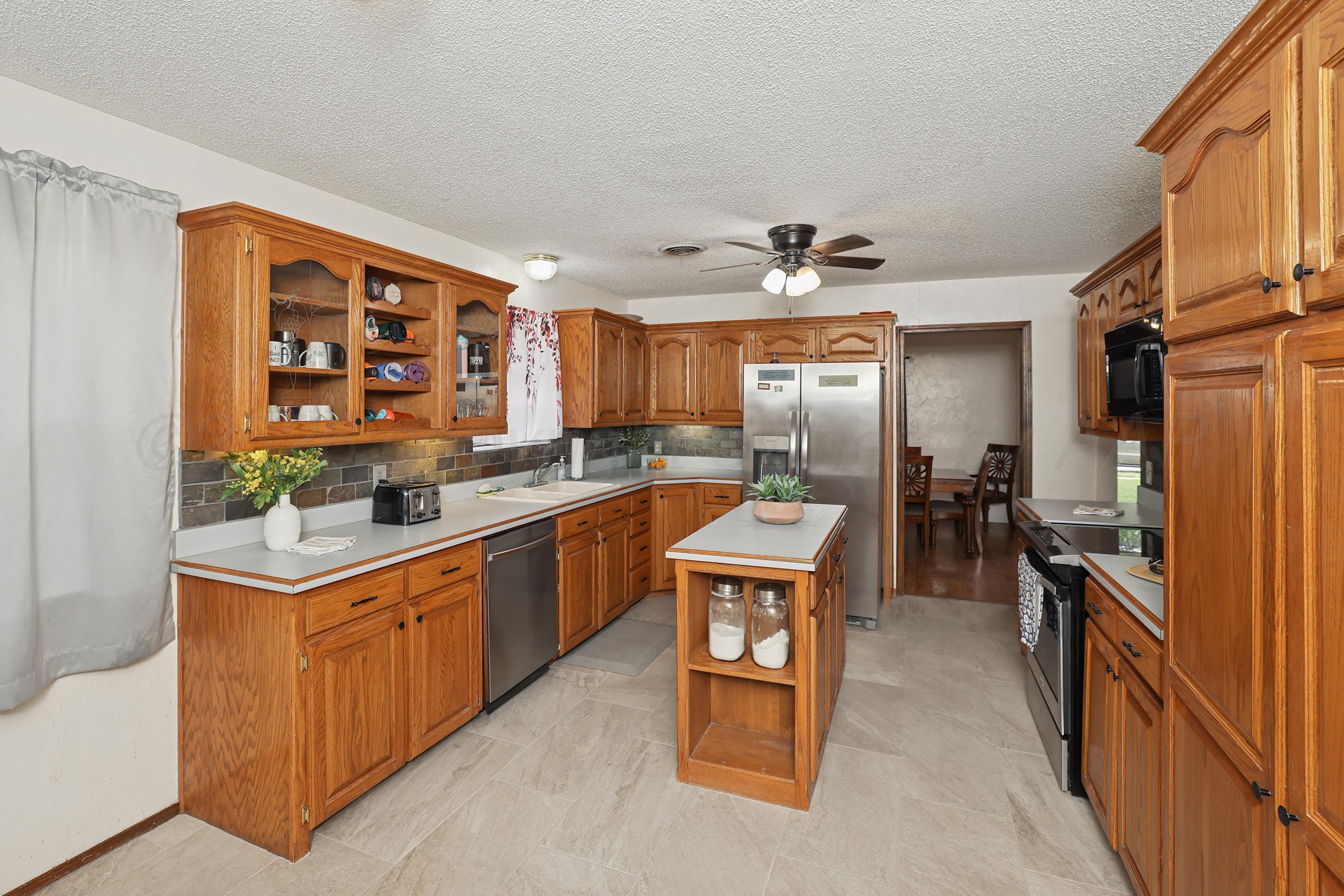 4030 Montague Drive Property Photo 12