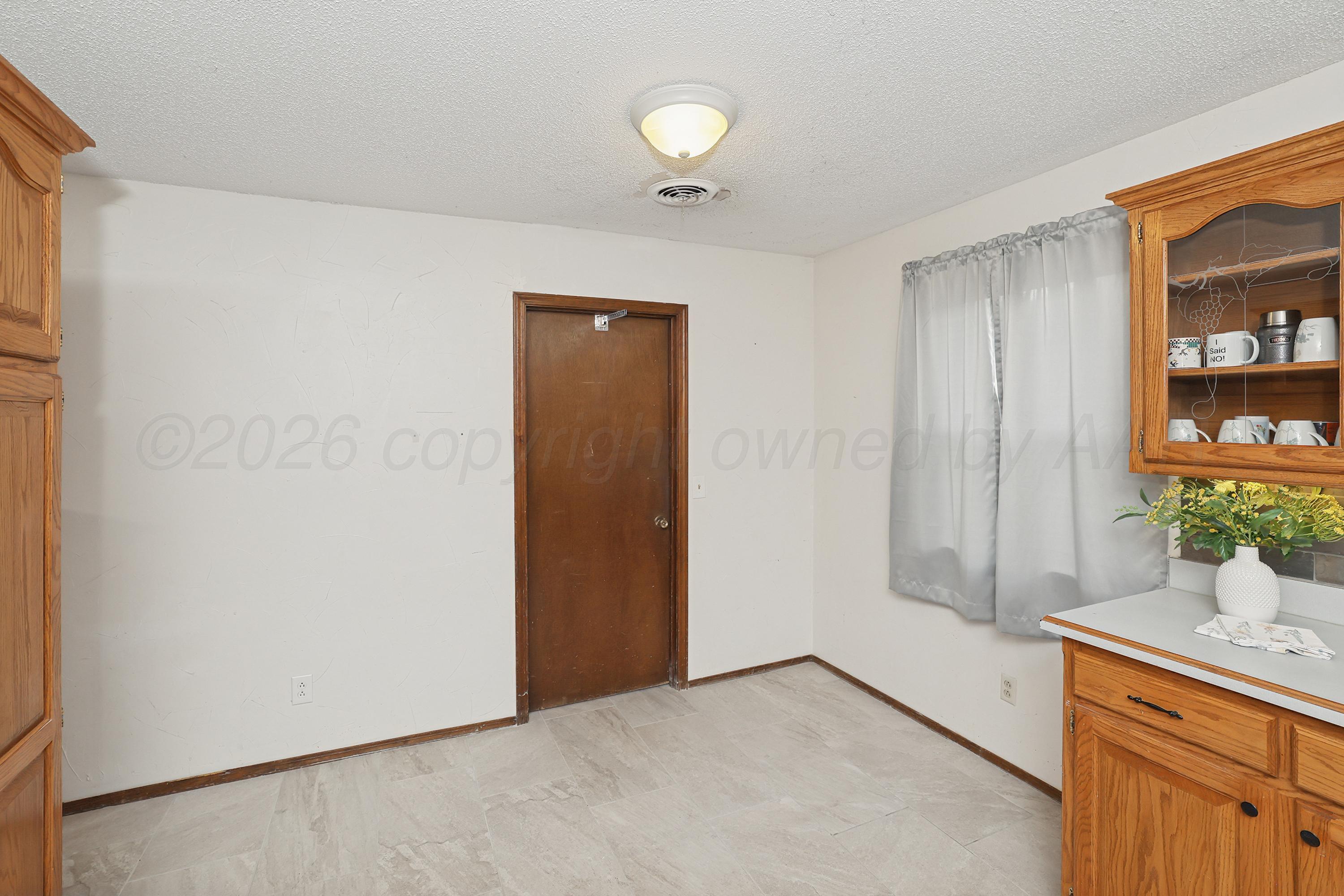 4030 Montague Drive Property Photo 14
