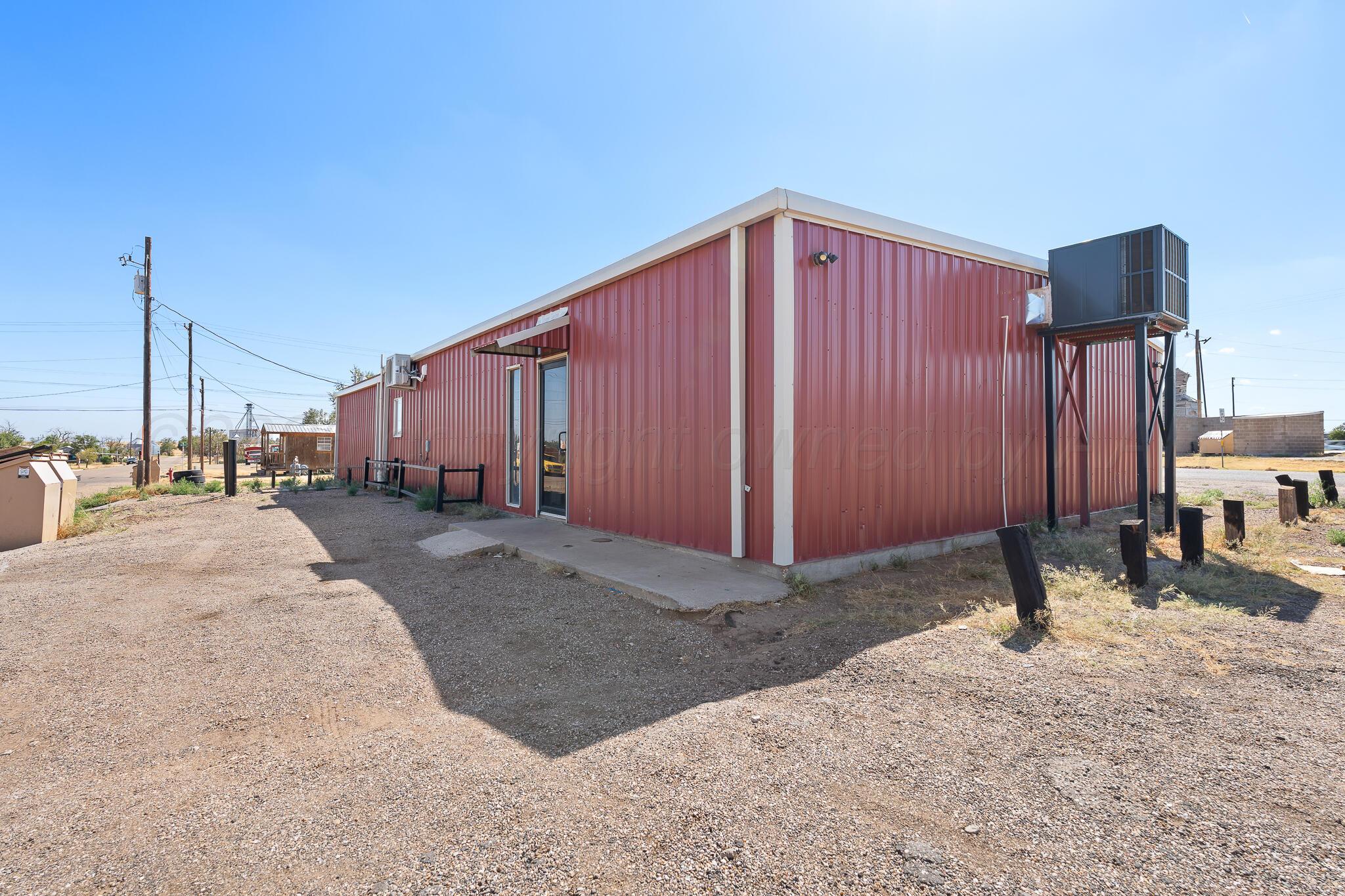 256 E Service Road Property Photo 1