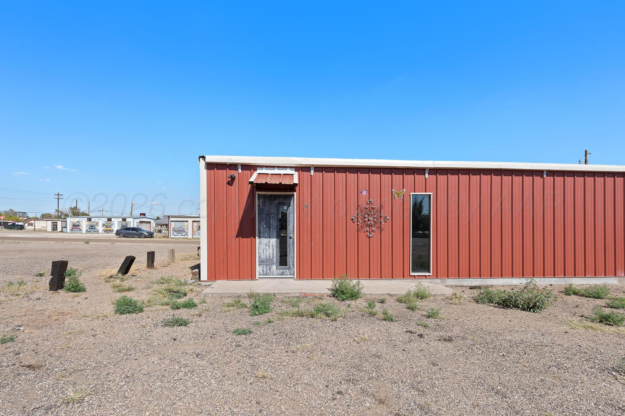 256 E Service Road Property Photo 8
