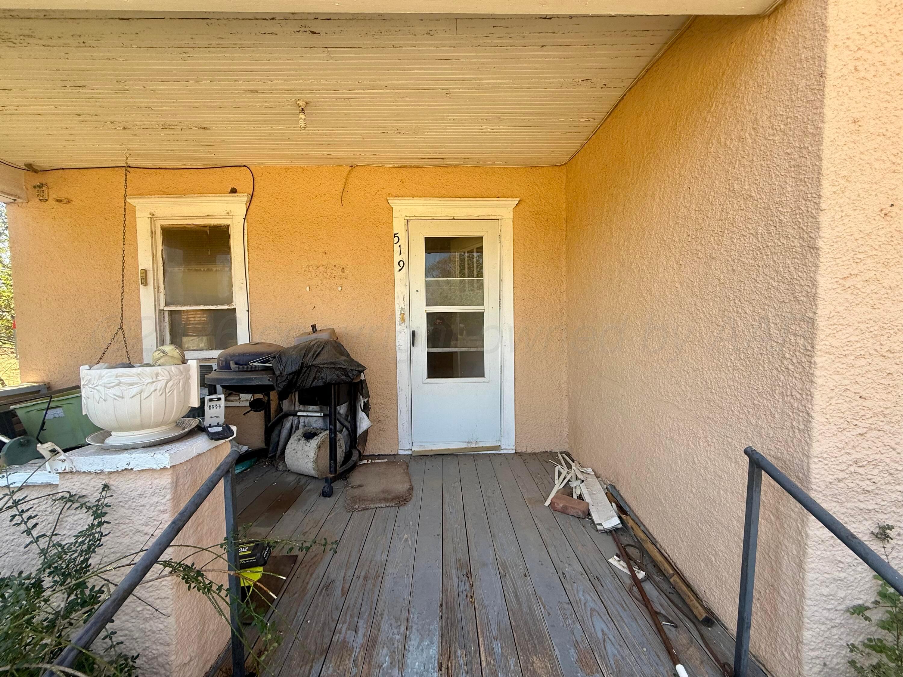 519 W 7th Street Property Photo 10