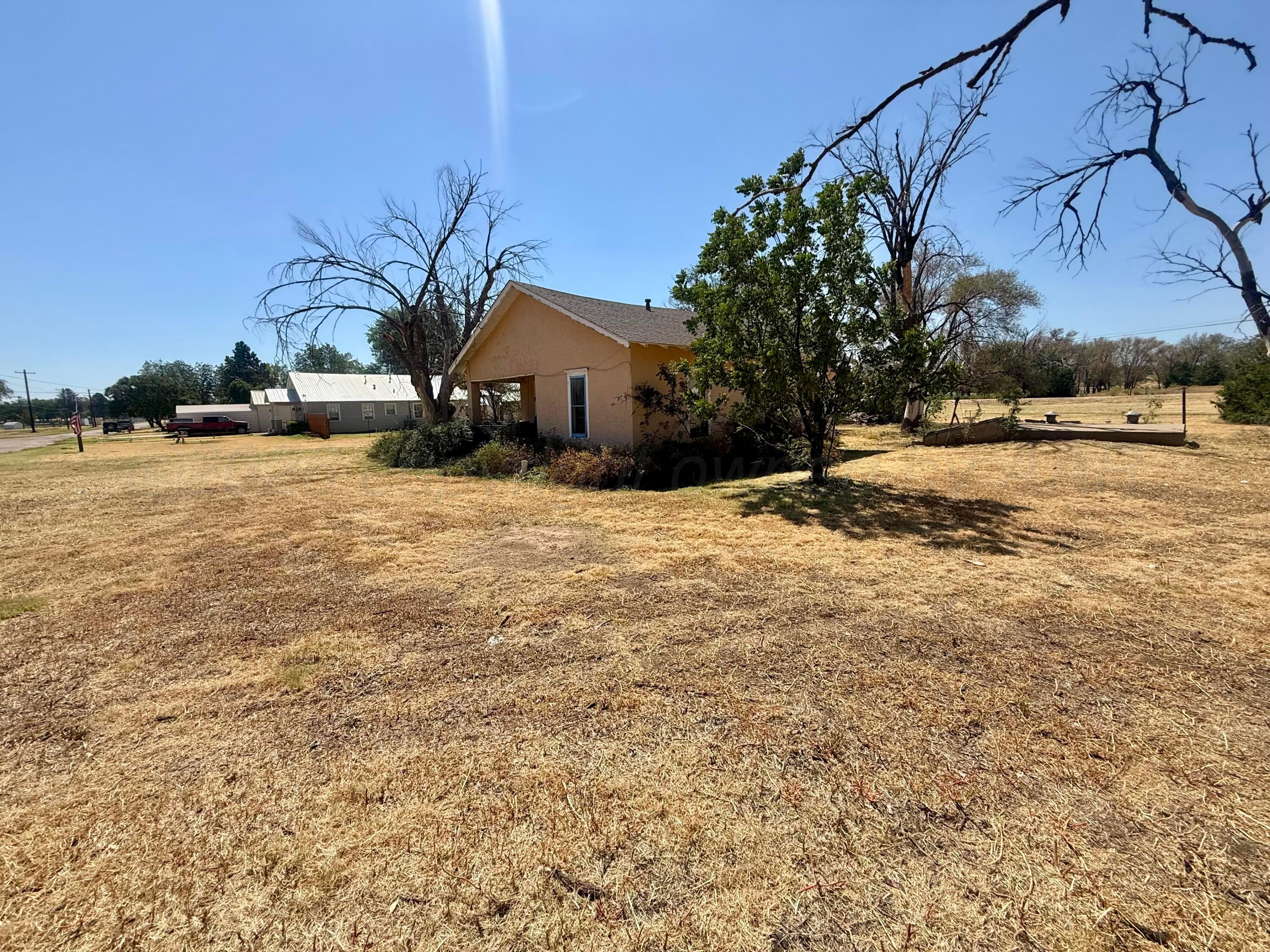 519 W 7th Street Property Photo 24