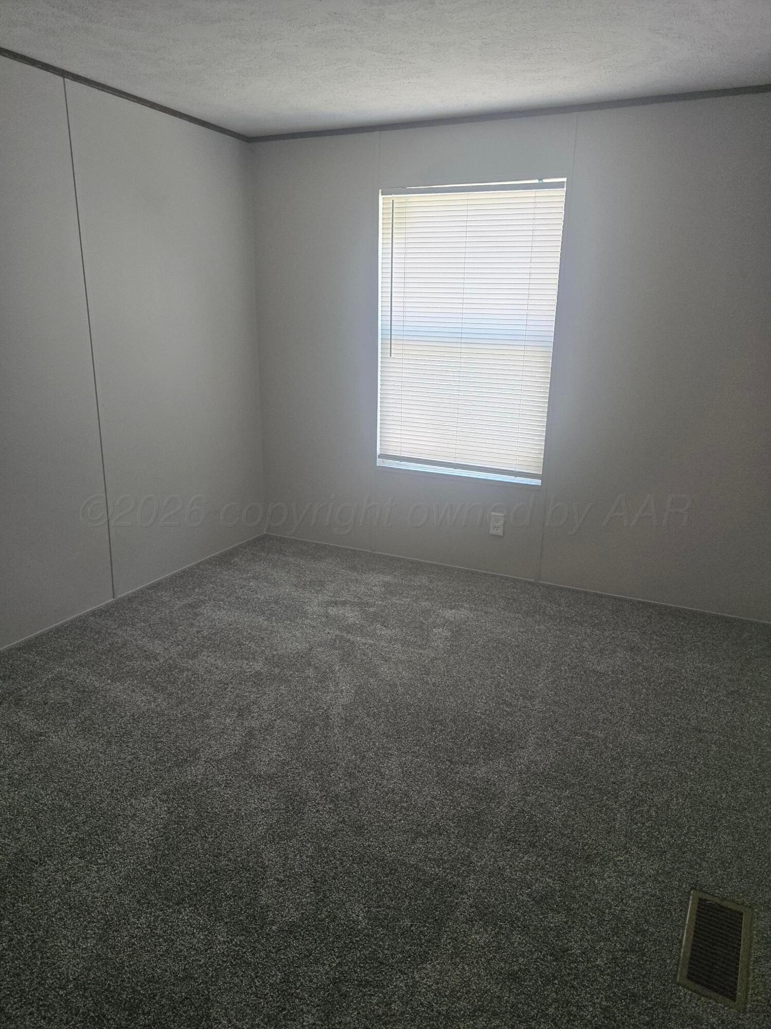 1402 N Johnson Street Property Photo 10