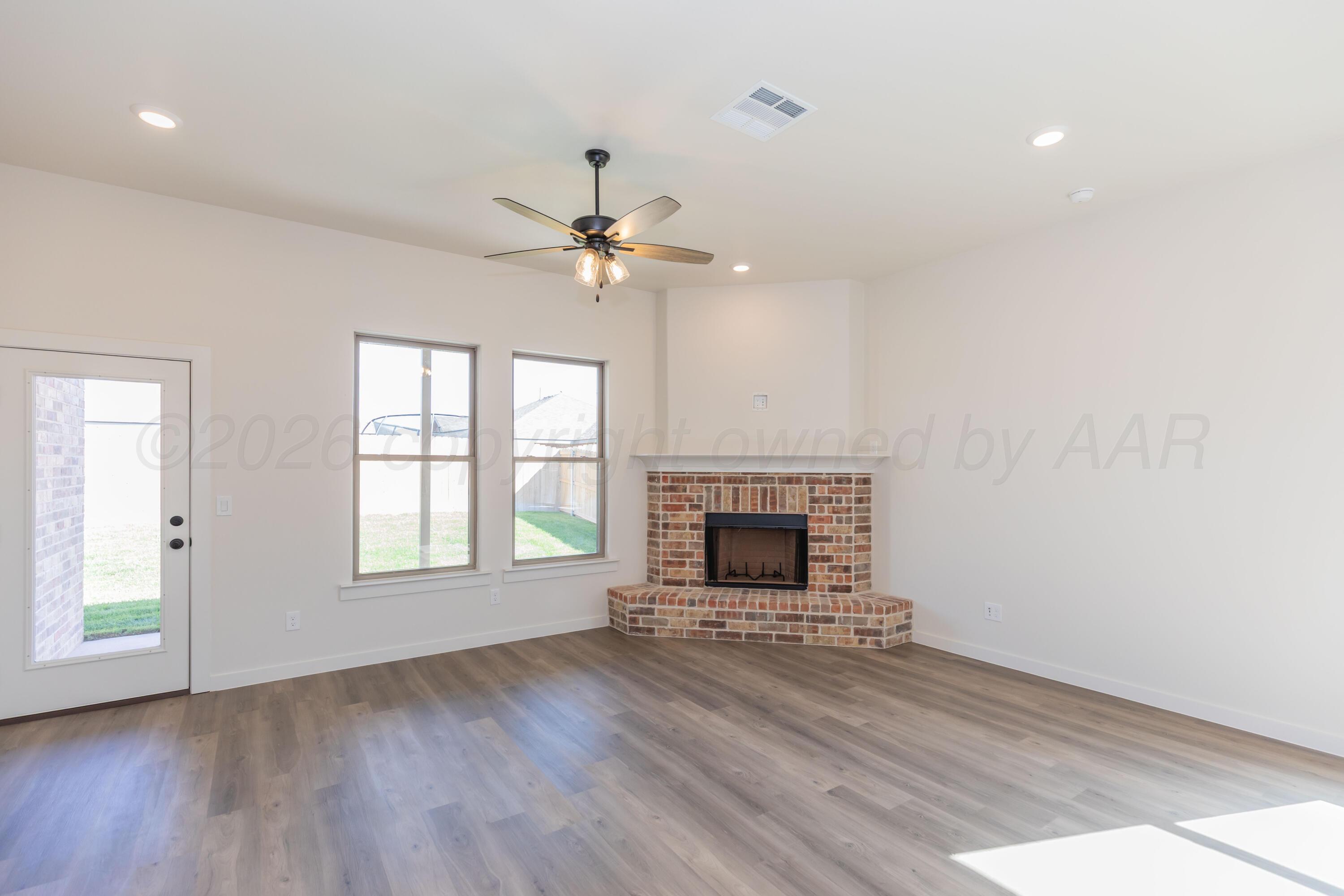 4206 Houlette Street Property Photo 4
