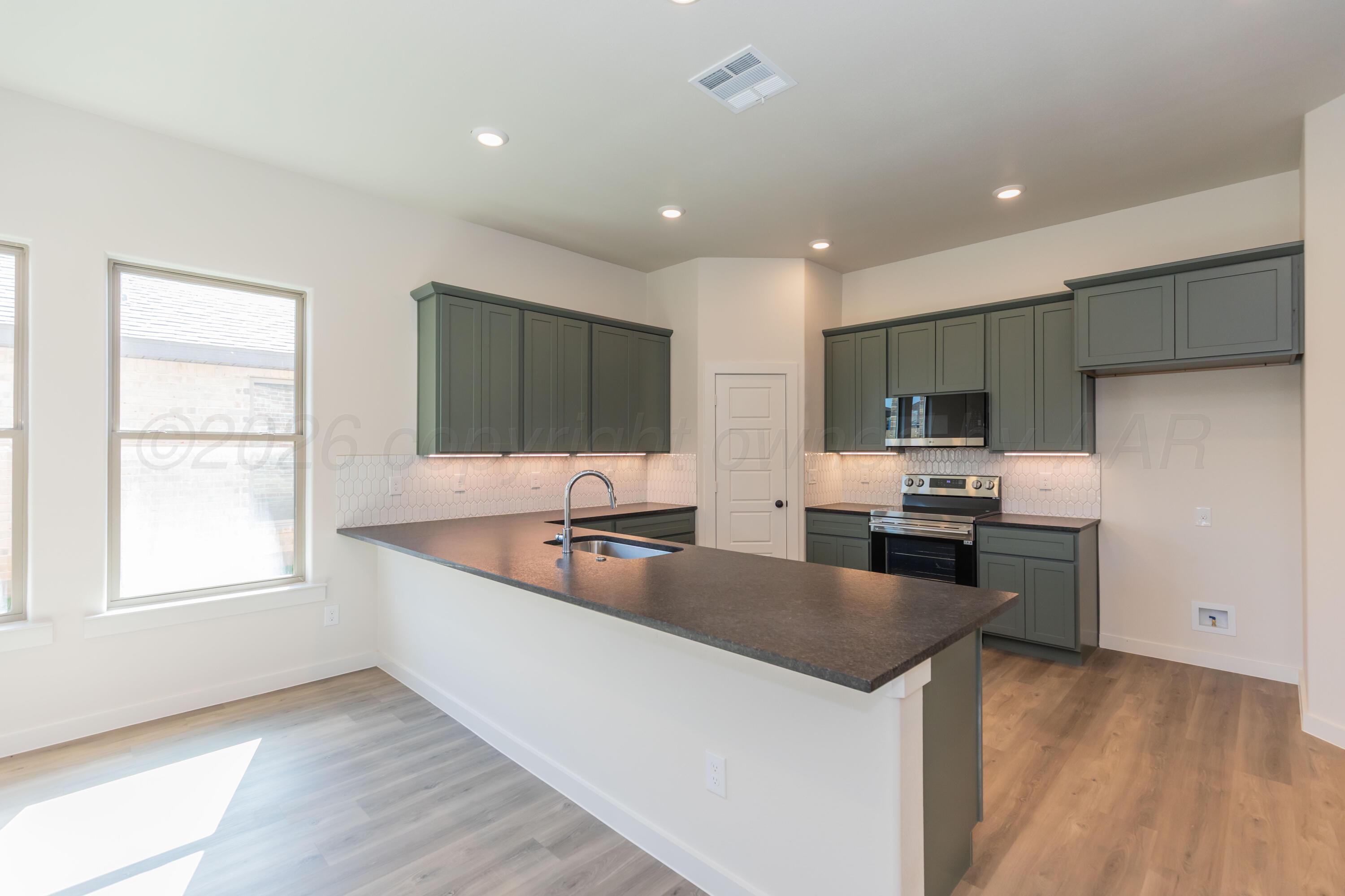 4206 Houlette Street Property Photo 7