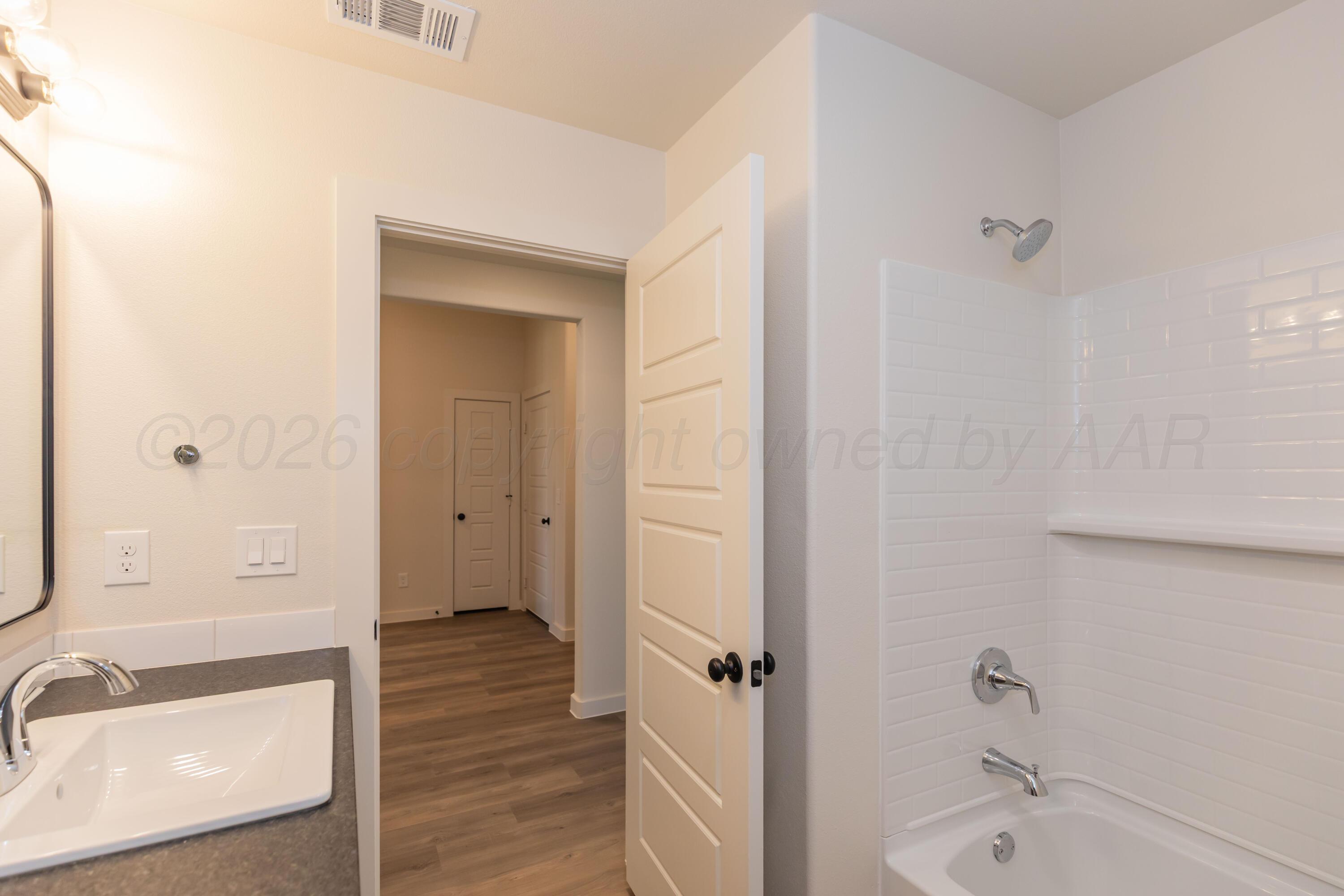 4206 Houlette Street Property Photo 10